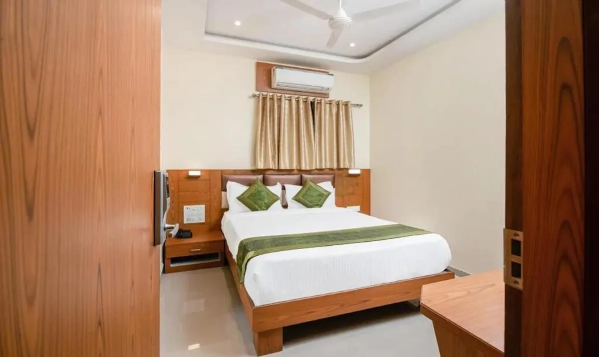 Bed in Hotel Volga Plaza