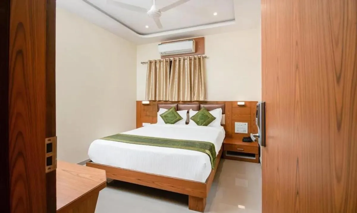 Bed in Hotel Volga Plaza