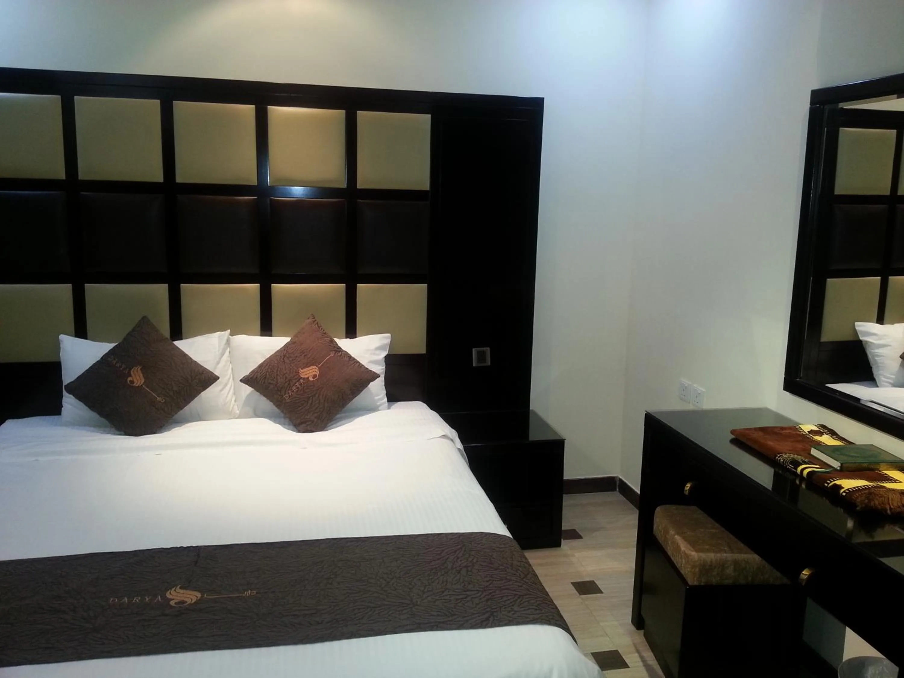 Bedroom, Bed in Dorar Darea Serviced Apartments - Al Malqa