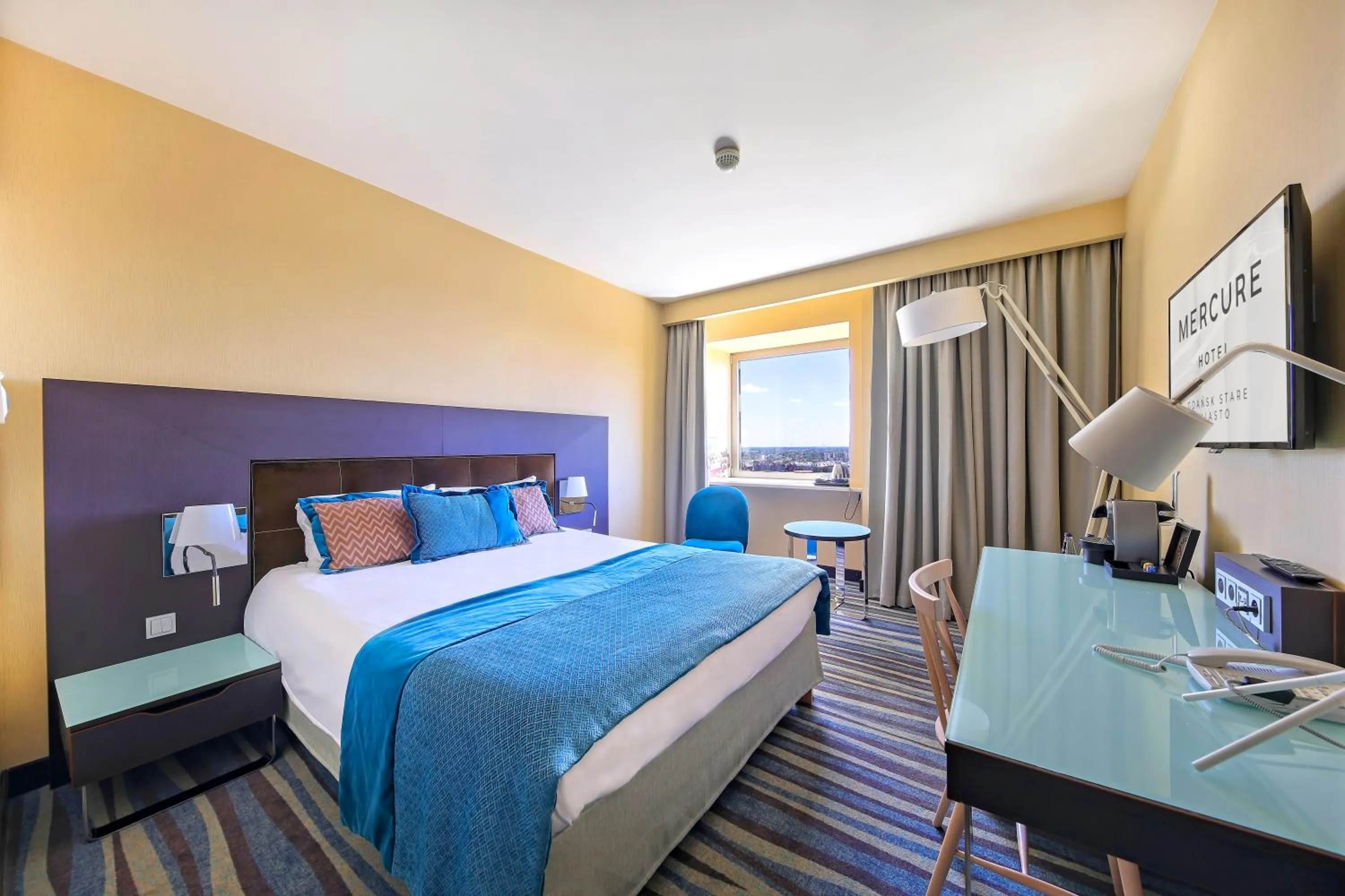 TV and multimedia, Bed in Mercure Gdańsk Stare Miasto