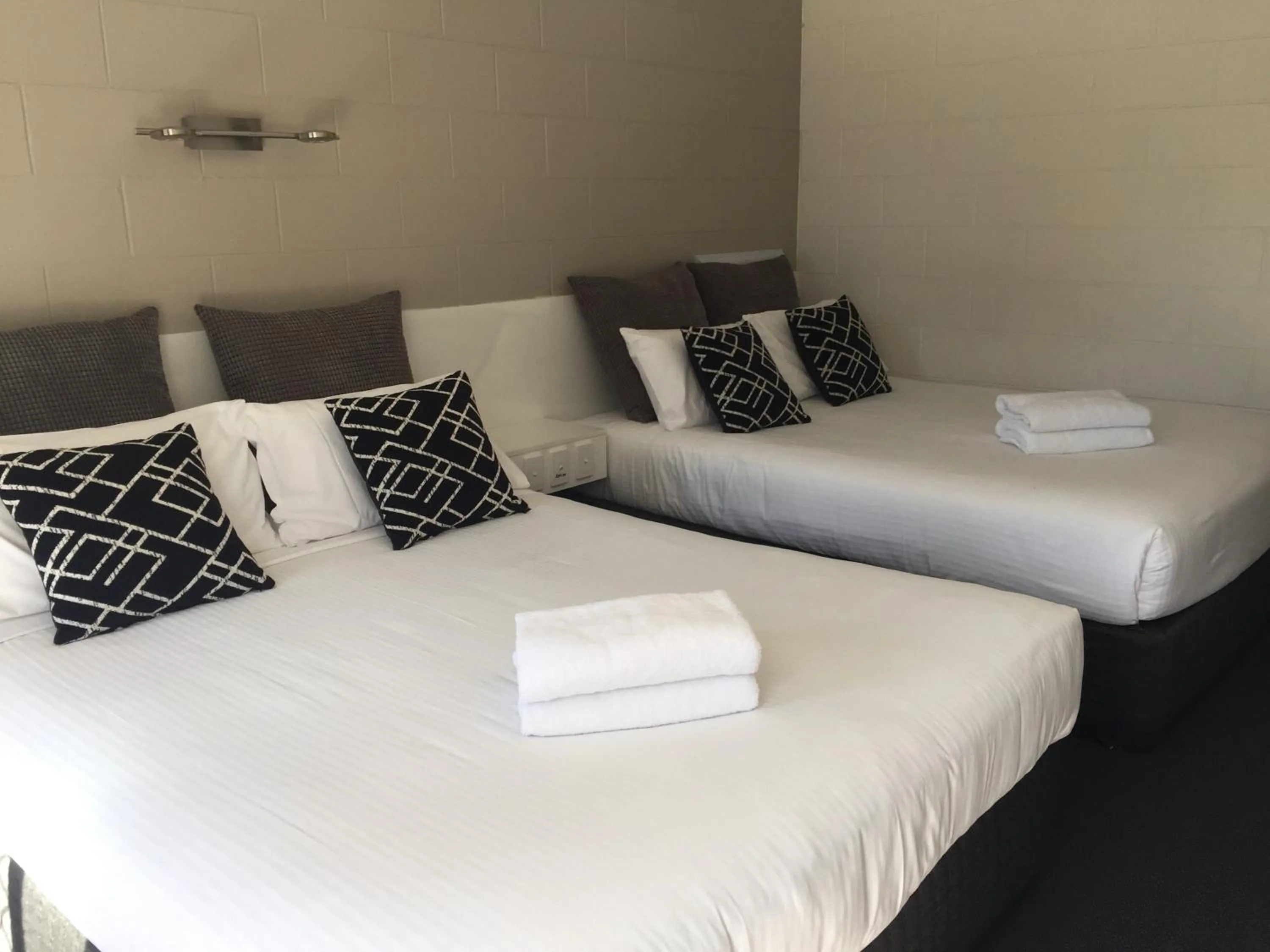 Bed in Buderim Fiesta Motel