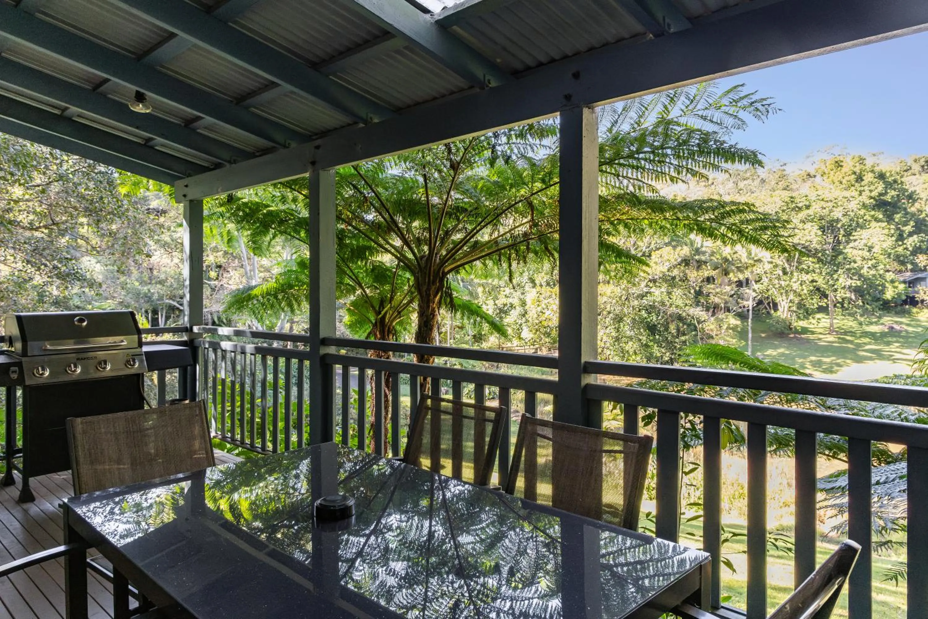 Balcony/Terrace in Montville Country Cabins