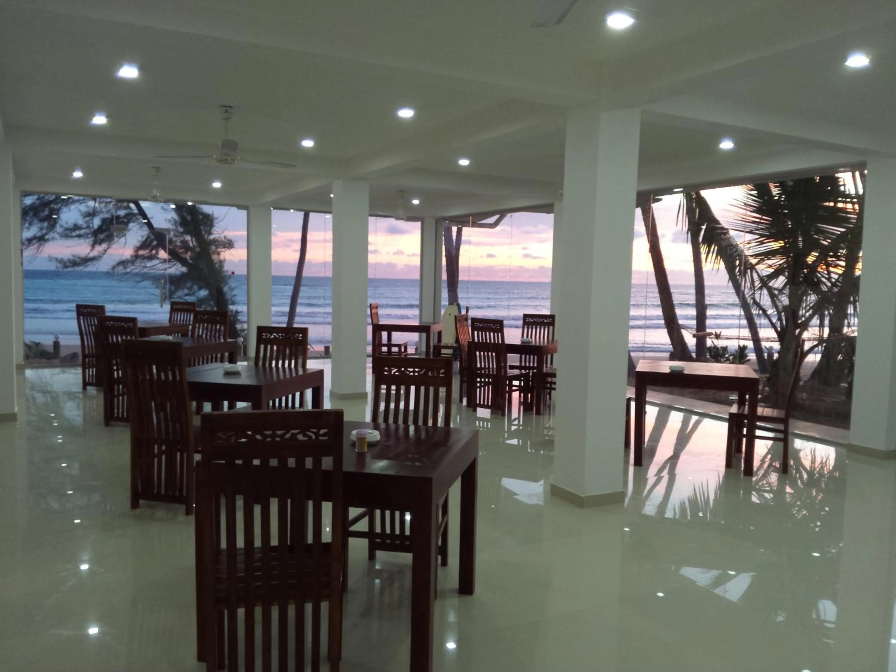Lounge or bar in Dickwella Beach