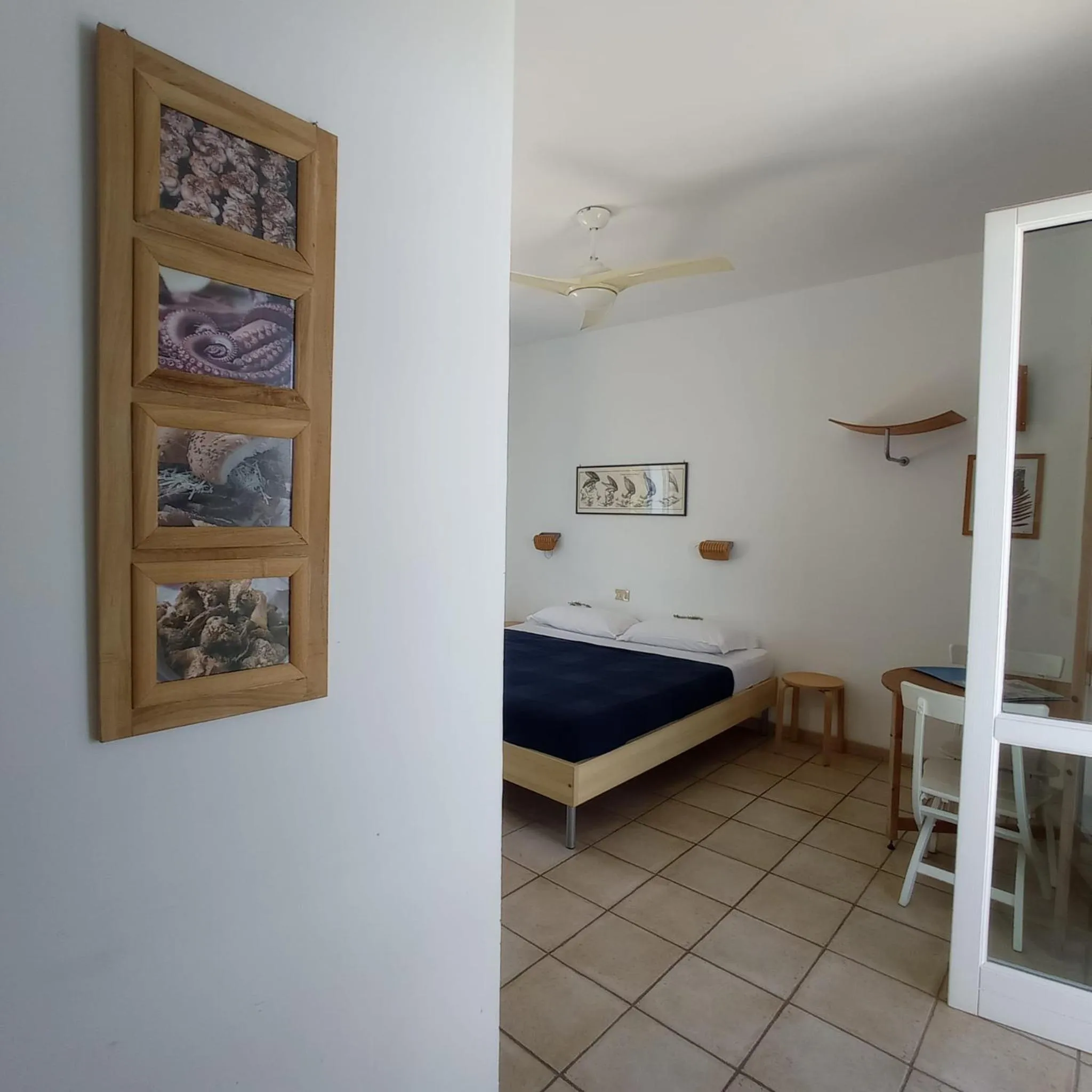 Bed in Marettimo Residence