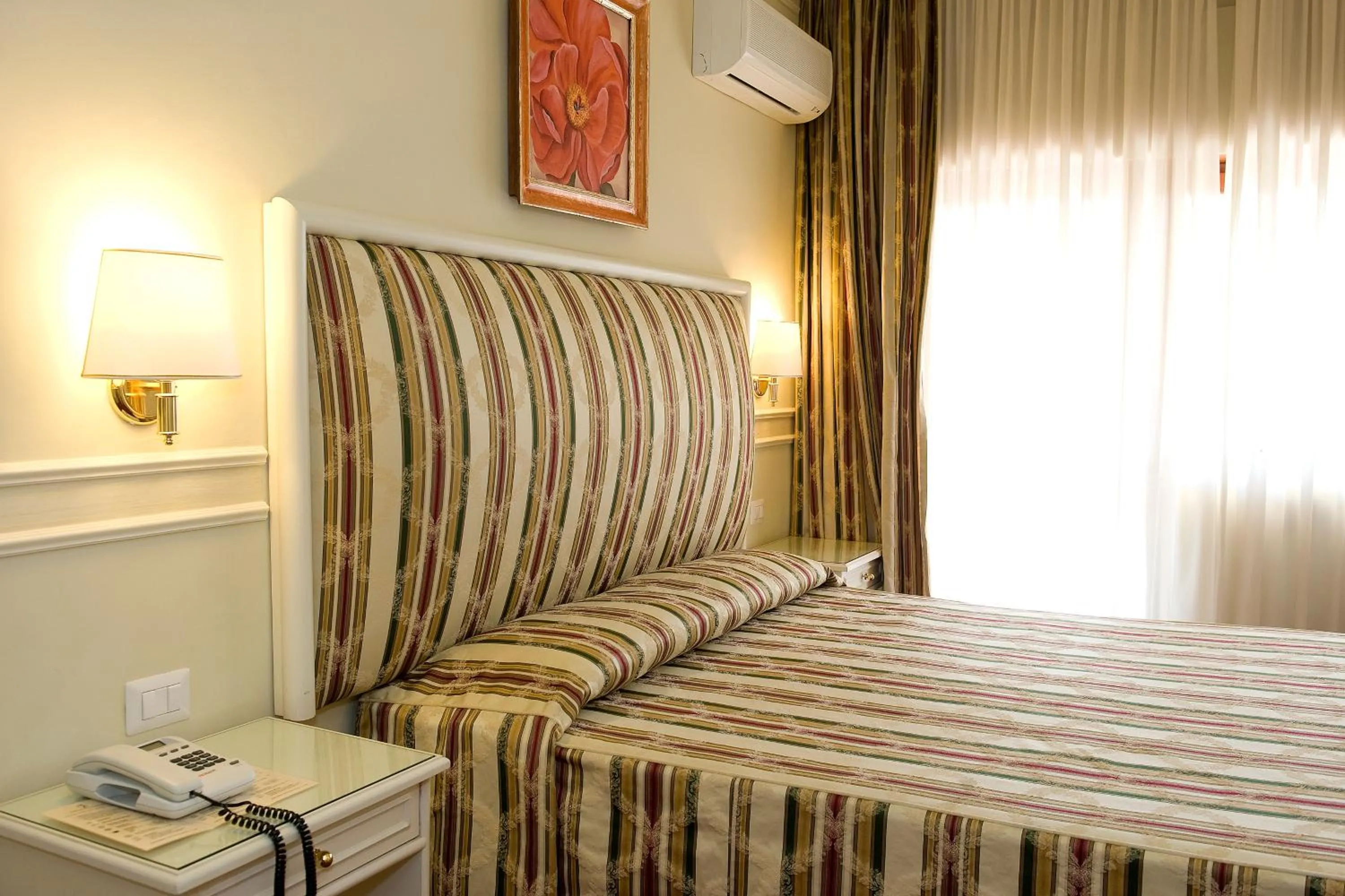 Bed in Park Hotel Villaferrata