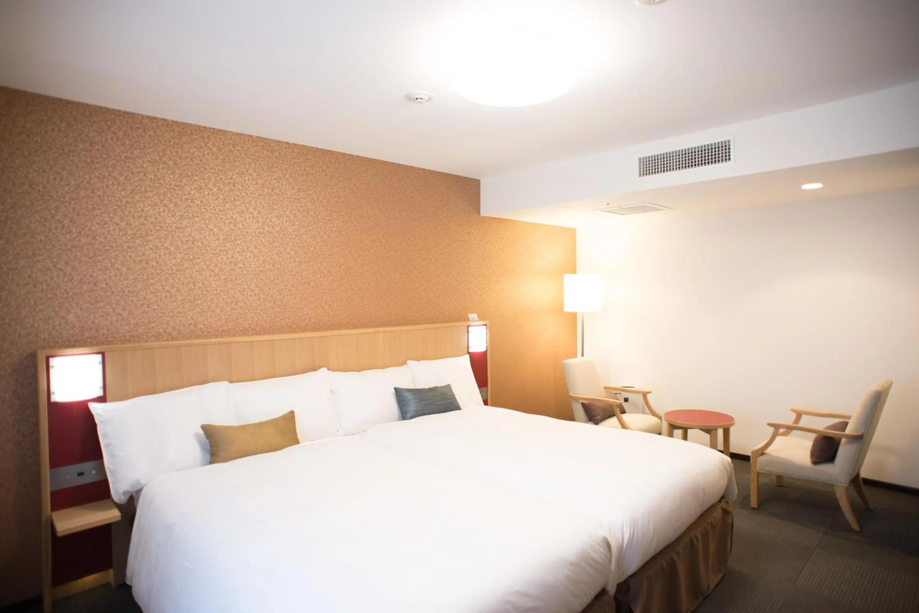 Bed in Hotel The West Hills Mito