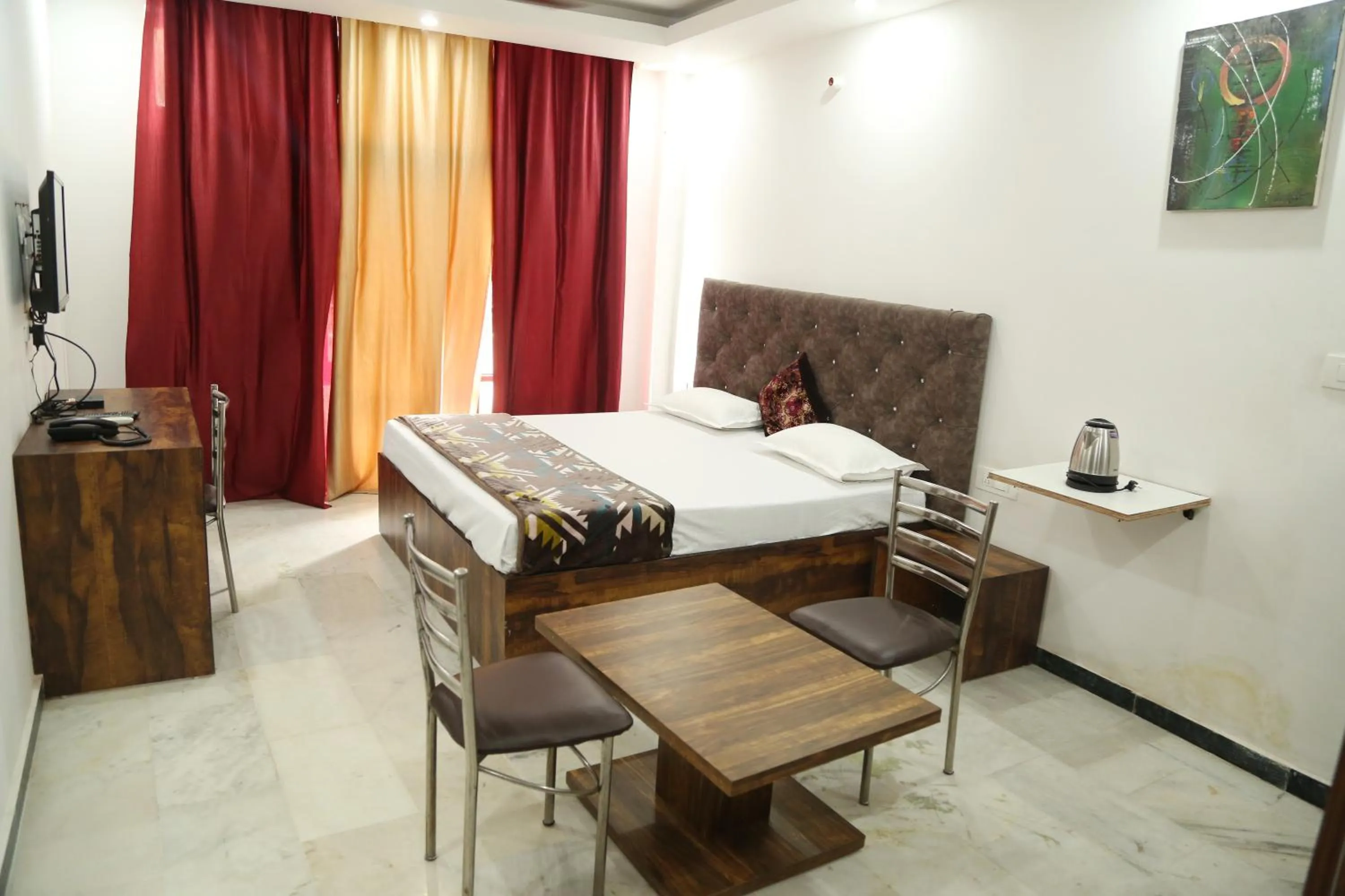 Bed in Shanti Residency