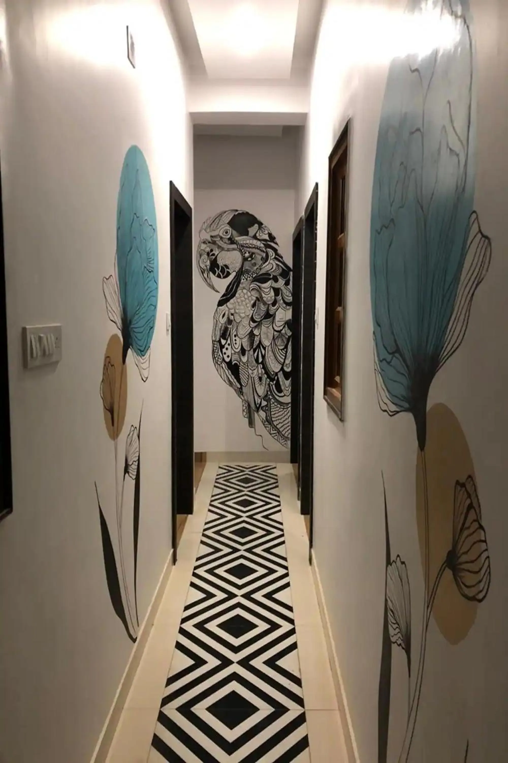 Decorative detail in Hotel Lake Bridge