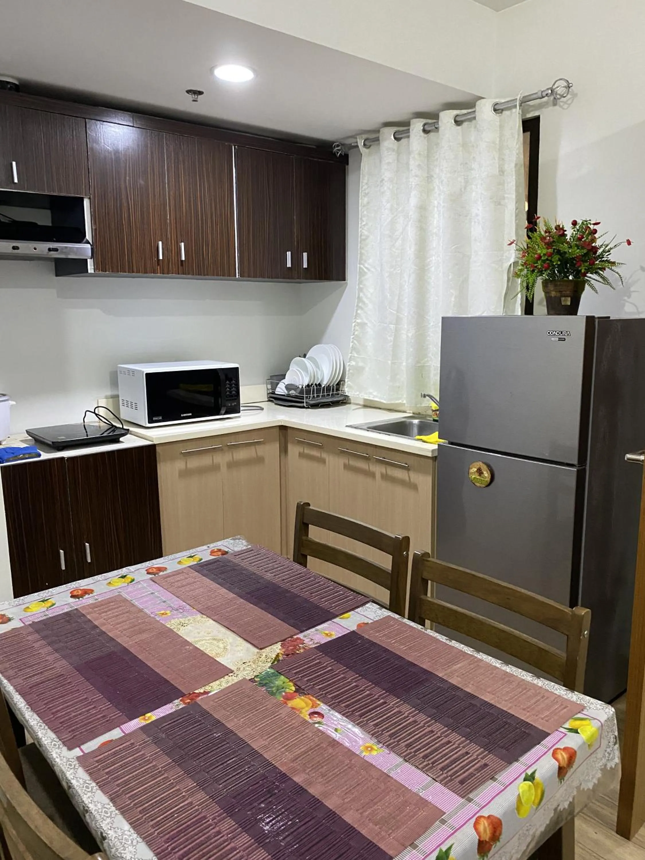 Kitchen or kitchenette in Alitheia Condo @ Pine Suites Tagaytay