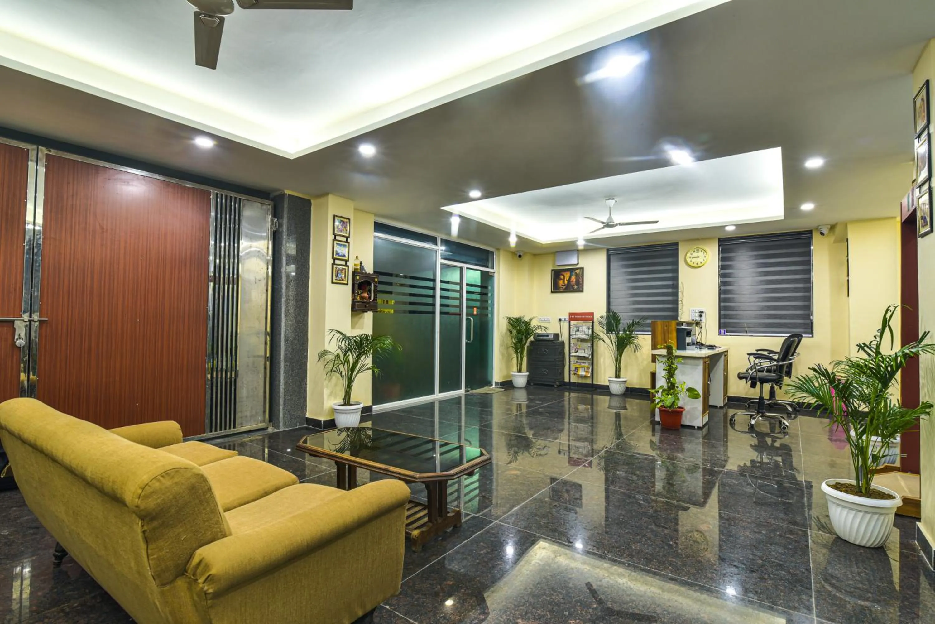 Lobby or reception in Diplomat Regency Yashobhoomi