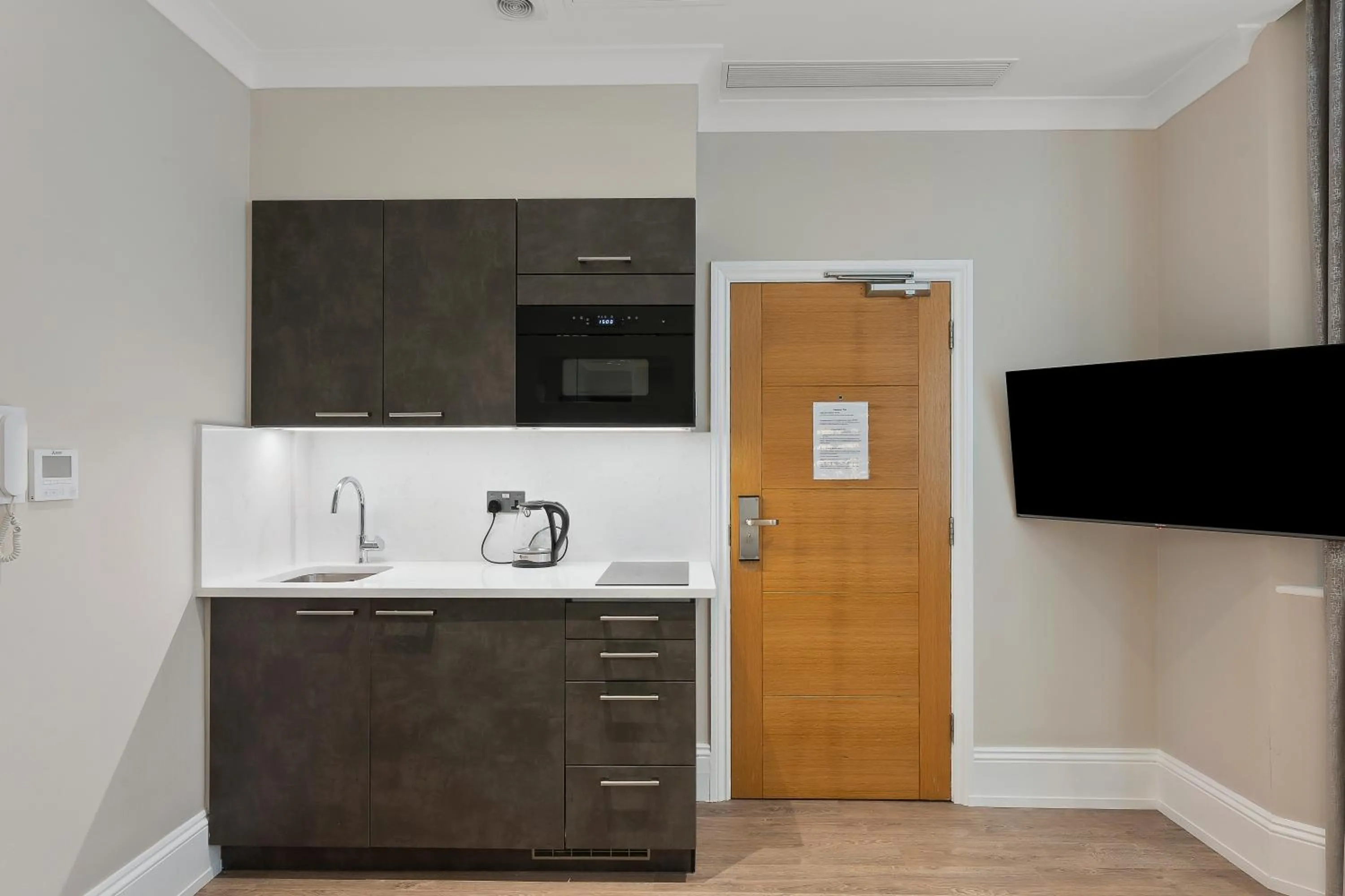 Kitchen or kitchenette in Cleveland Residences Kensington