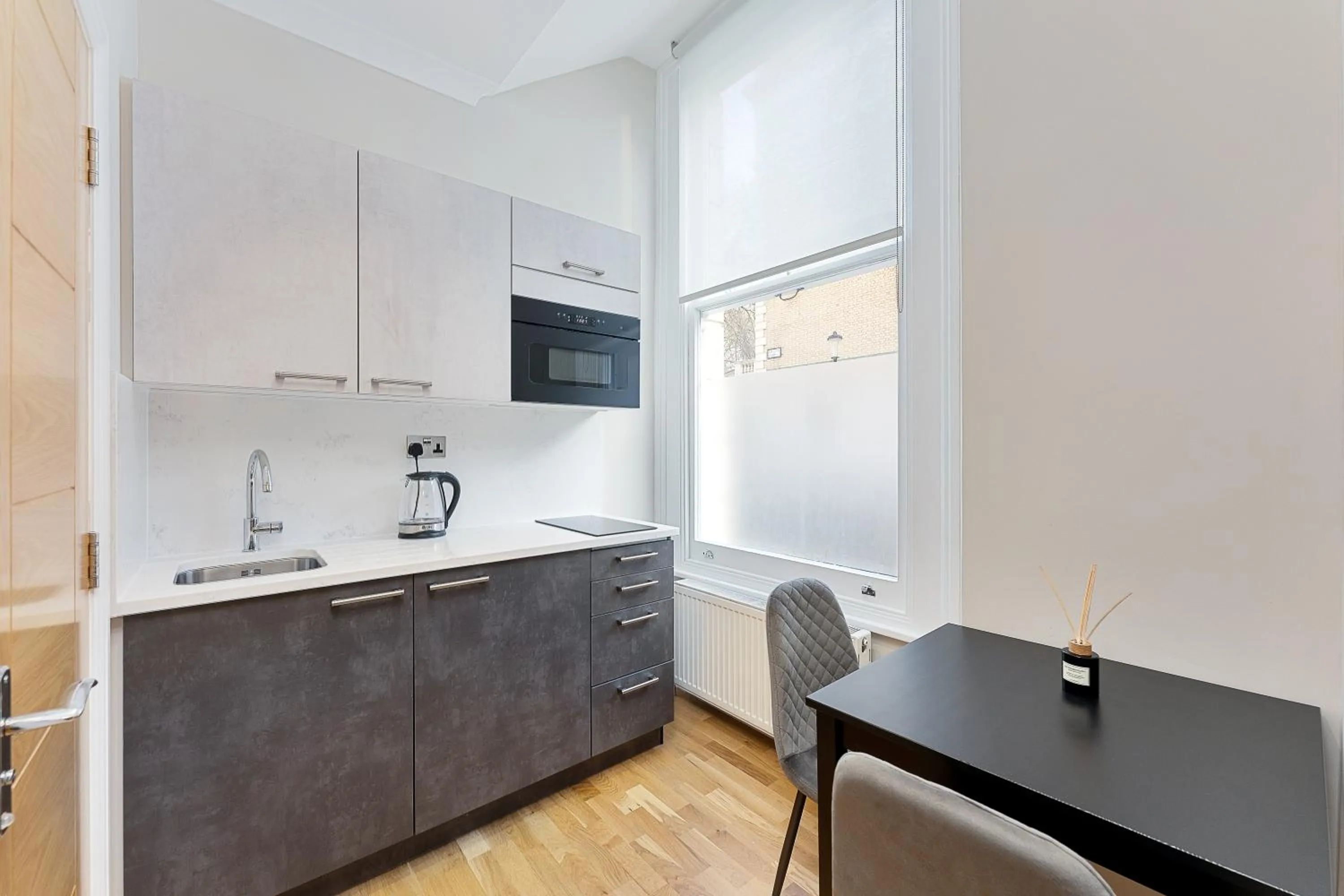 Kitchen or kitchenette in Cleveland Residences Kensington