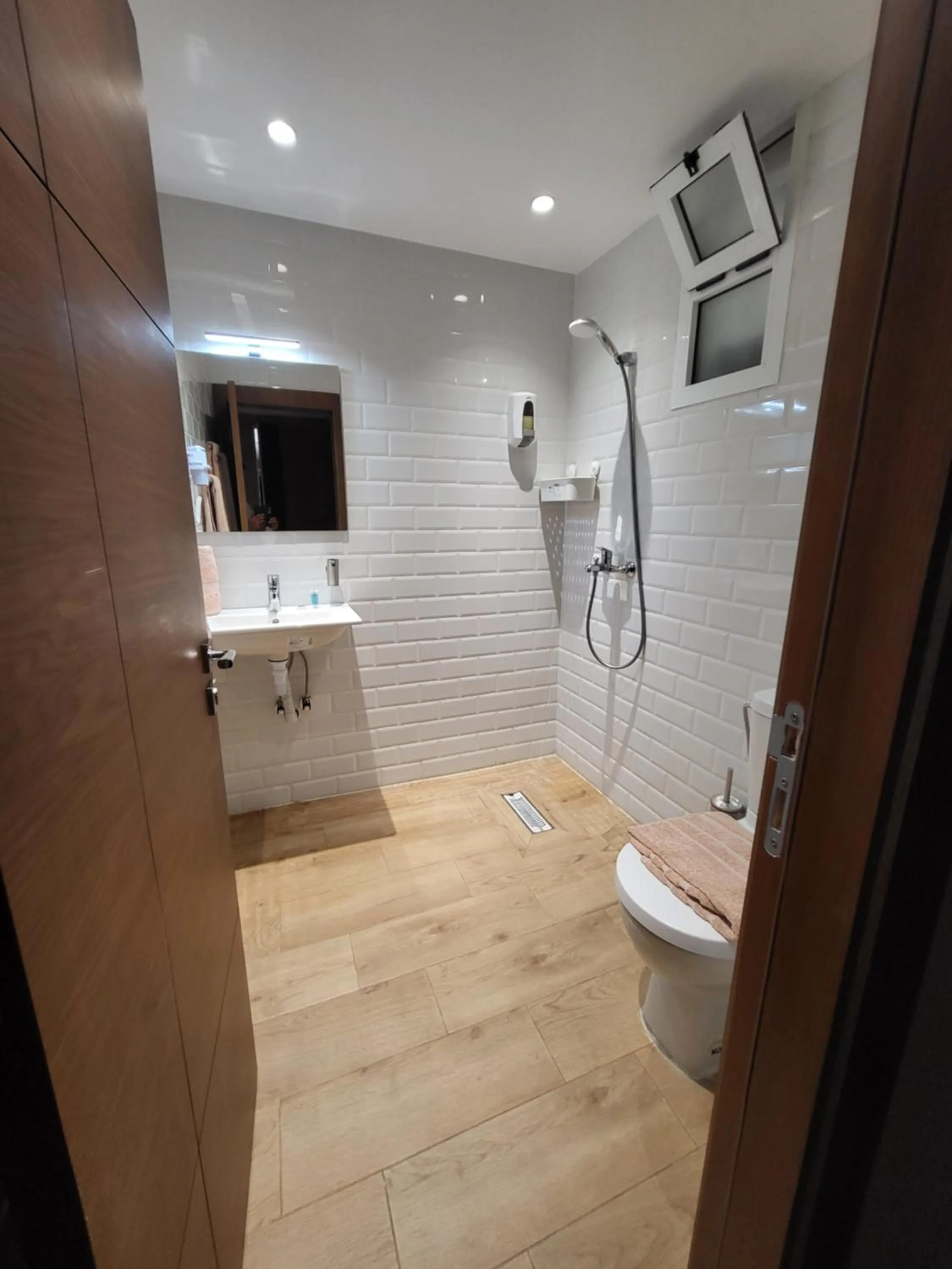 Shower in Hotel Appartement Tanger