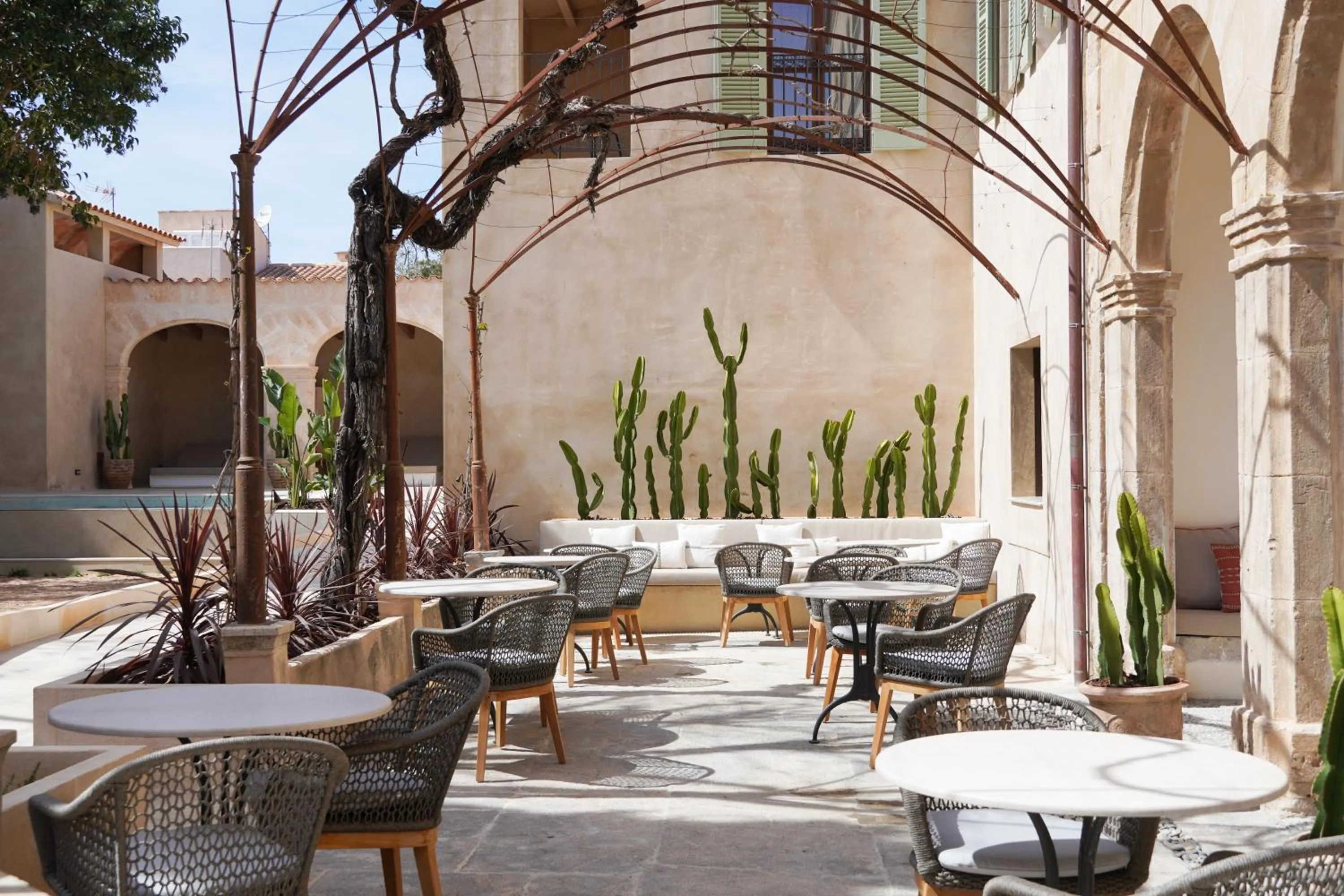 Patio in Juz de Yartan Art Hotel - Adults Only