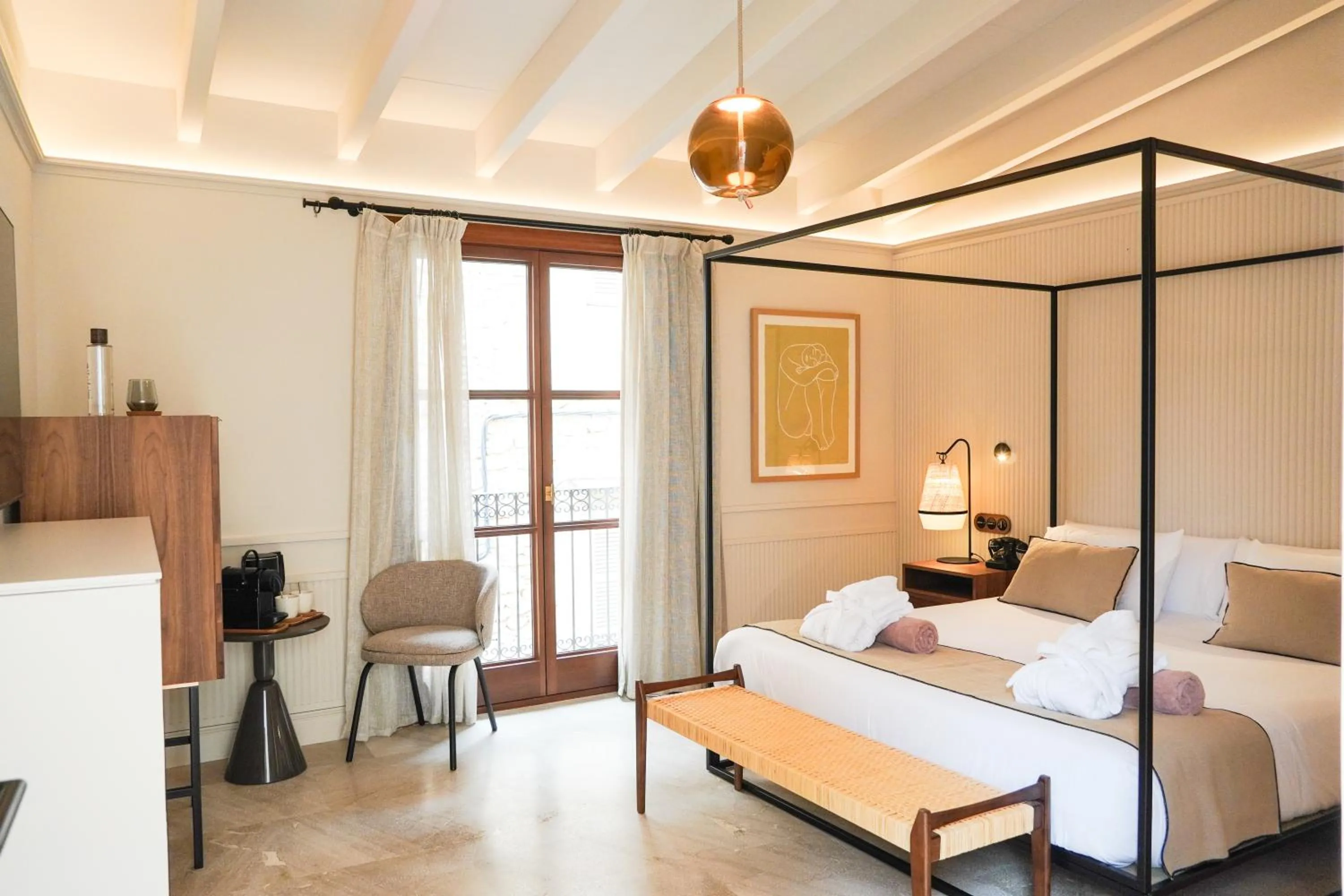 Bedroom, Bed in Juz de Yartan Art Hotel - Adults Only