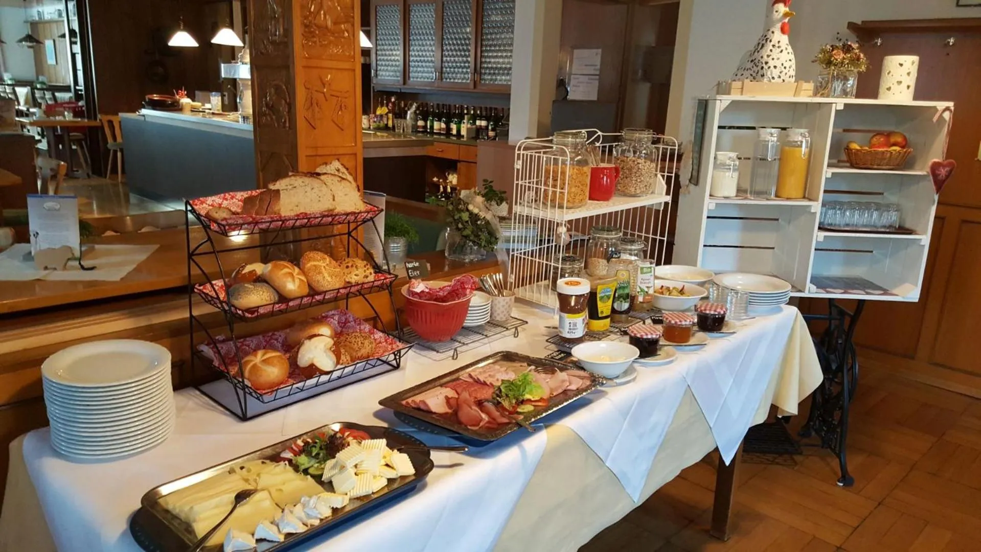 Continental breakfast in Gasthof zum Lamm