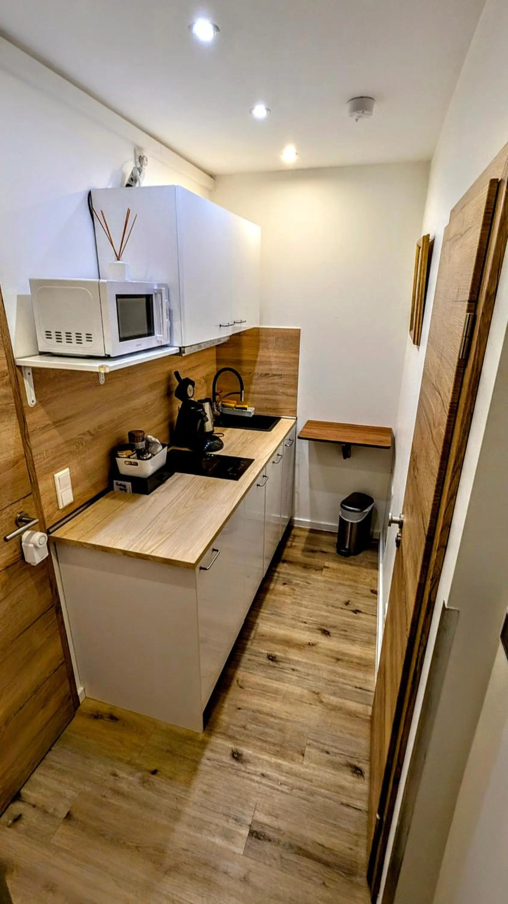 kitchen in Hotel am Rathaus