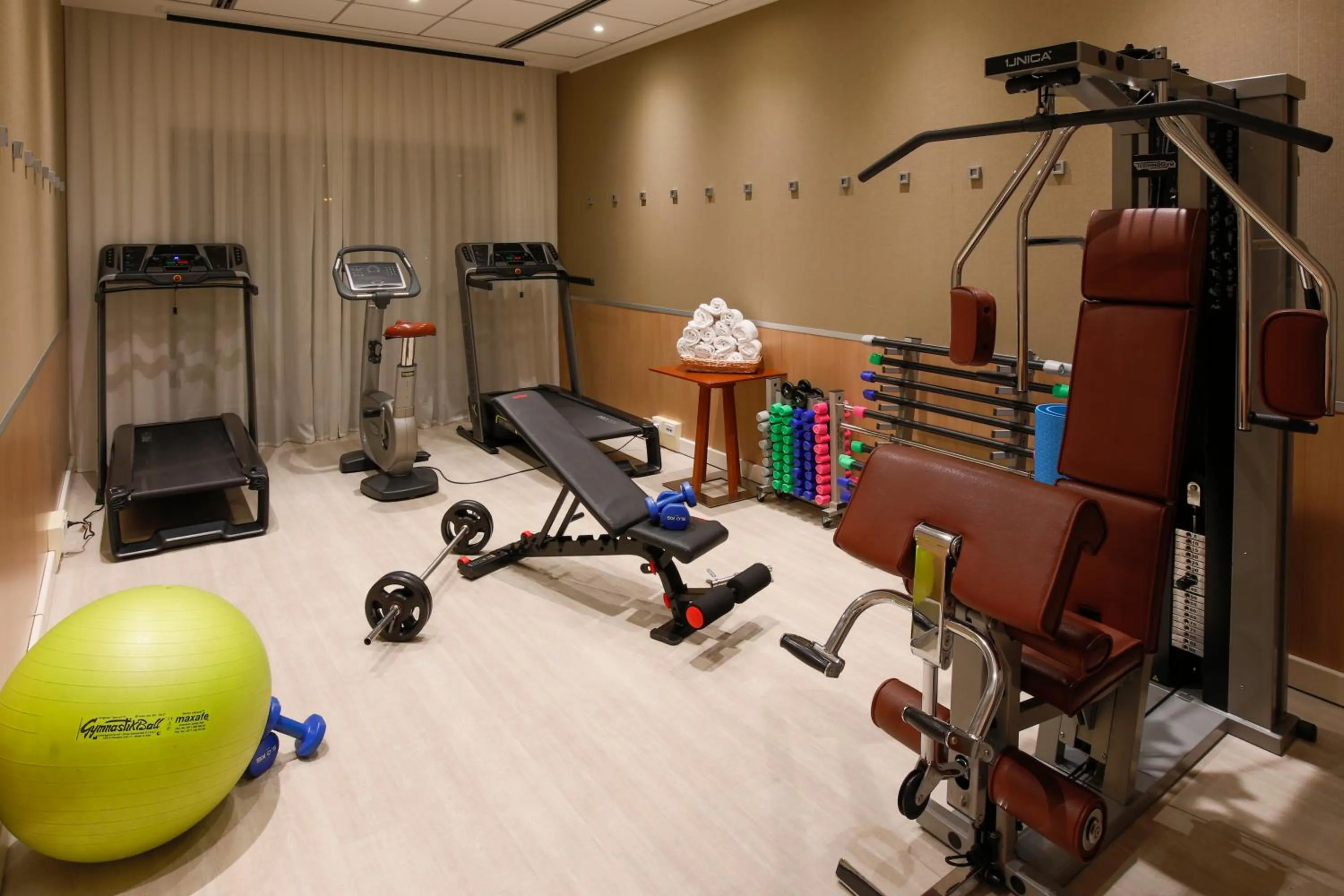 Fitness centre/facilities in The Sydney Hotel