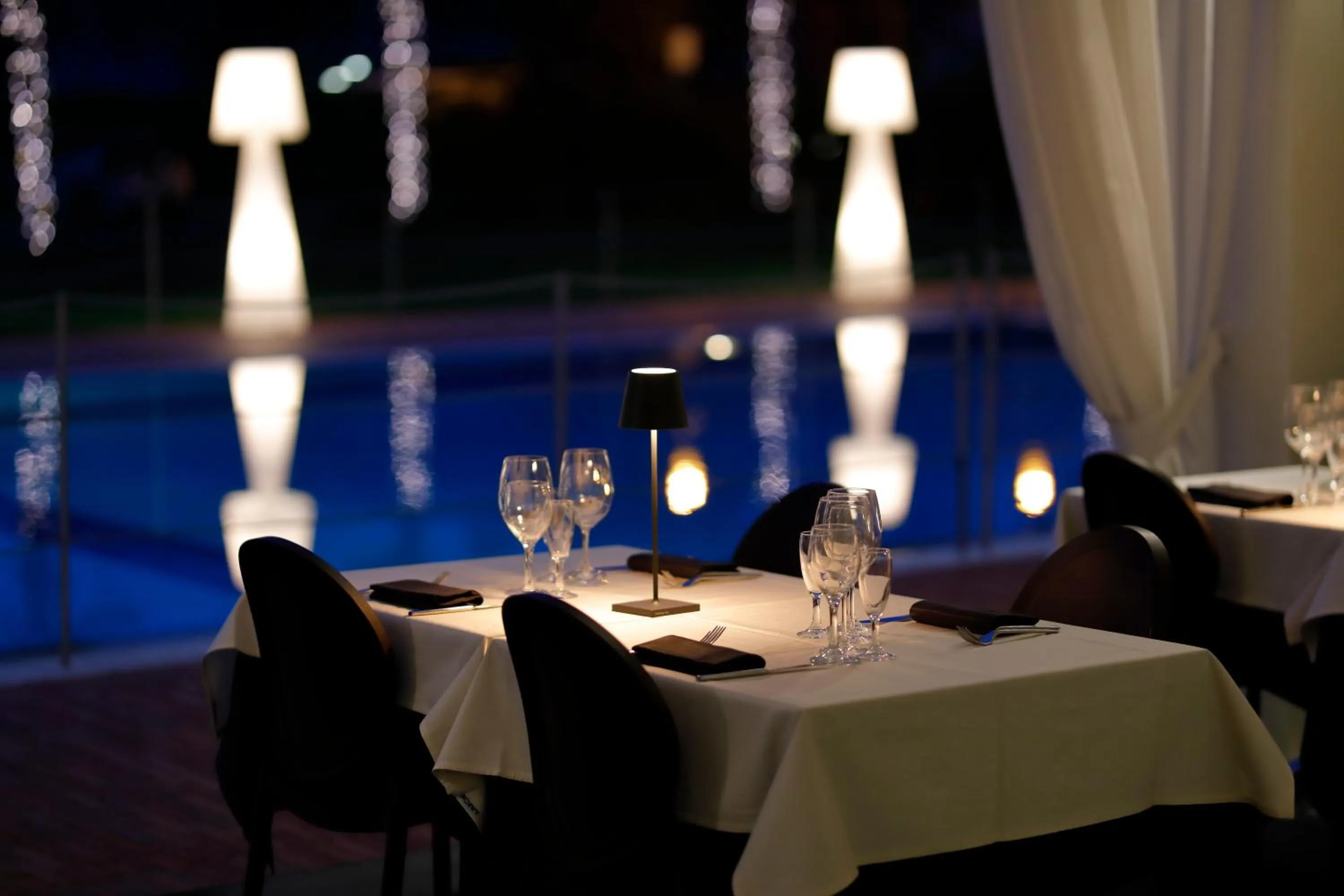 Restaurant/places to eat in The Sydney Hotel