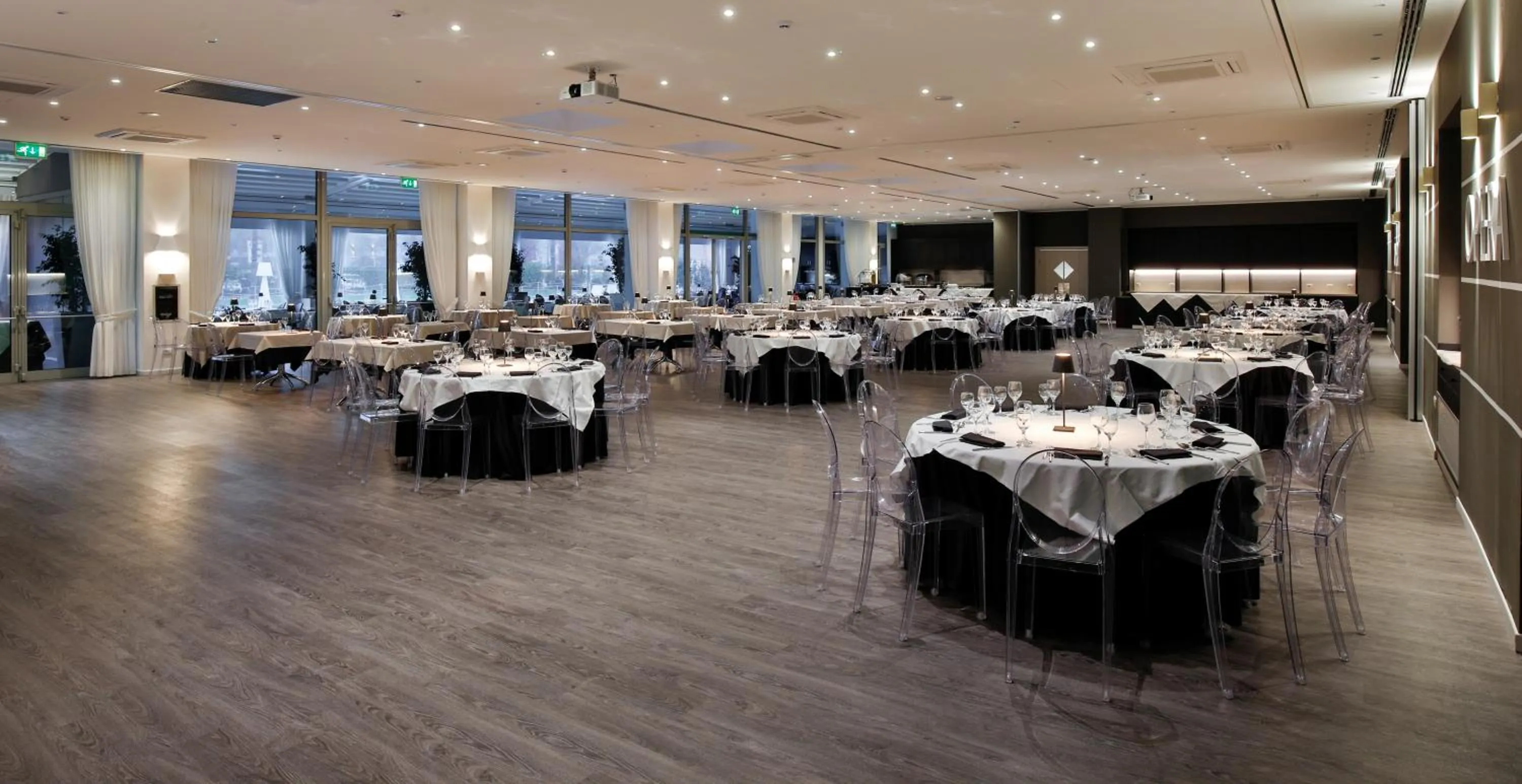 Restaurant/places to eat in The Sydney Hotel