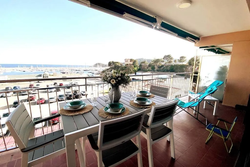 Natural landscape in La Casa De Papou I