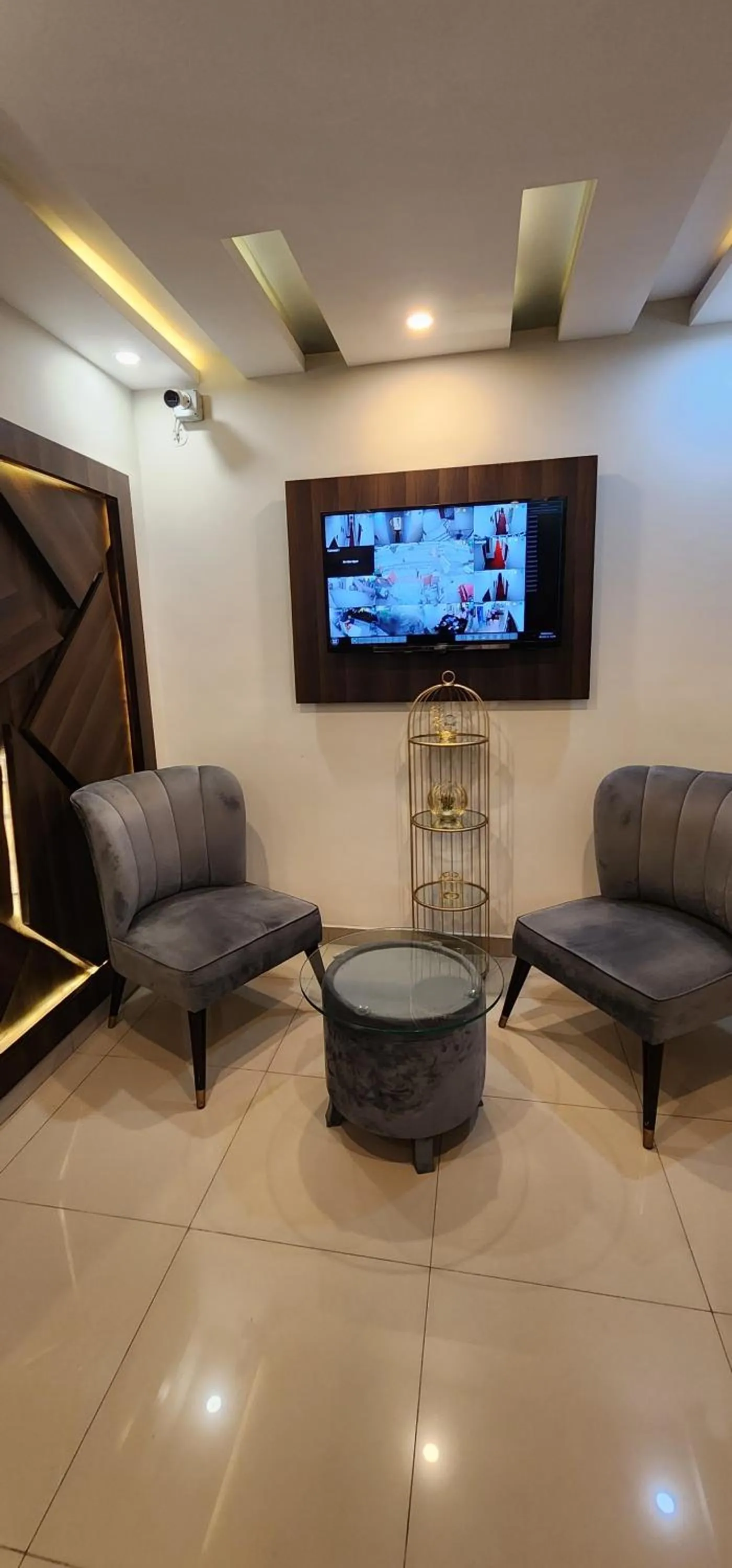 Seating area in Red Fort Hotel Gulberg