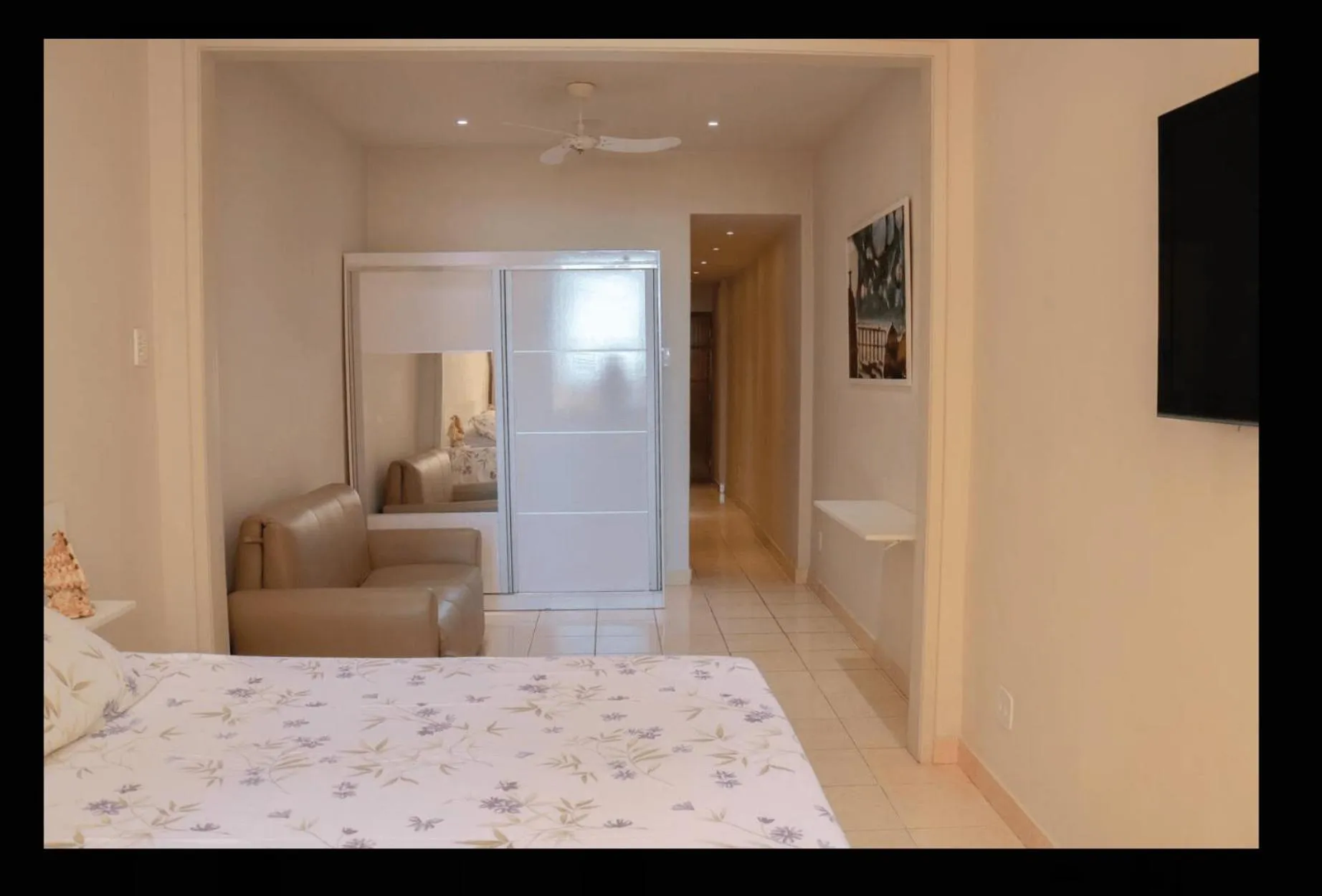 Bed in Copacabana Vista Mar Studio