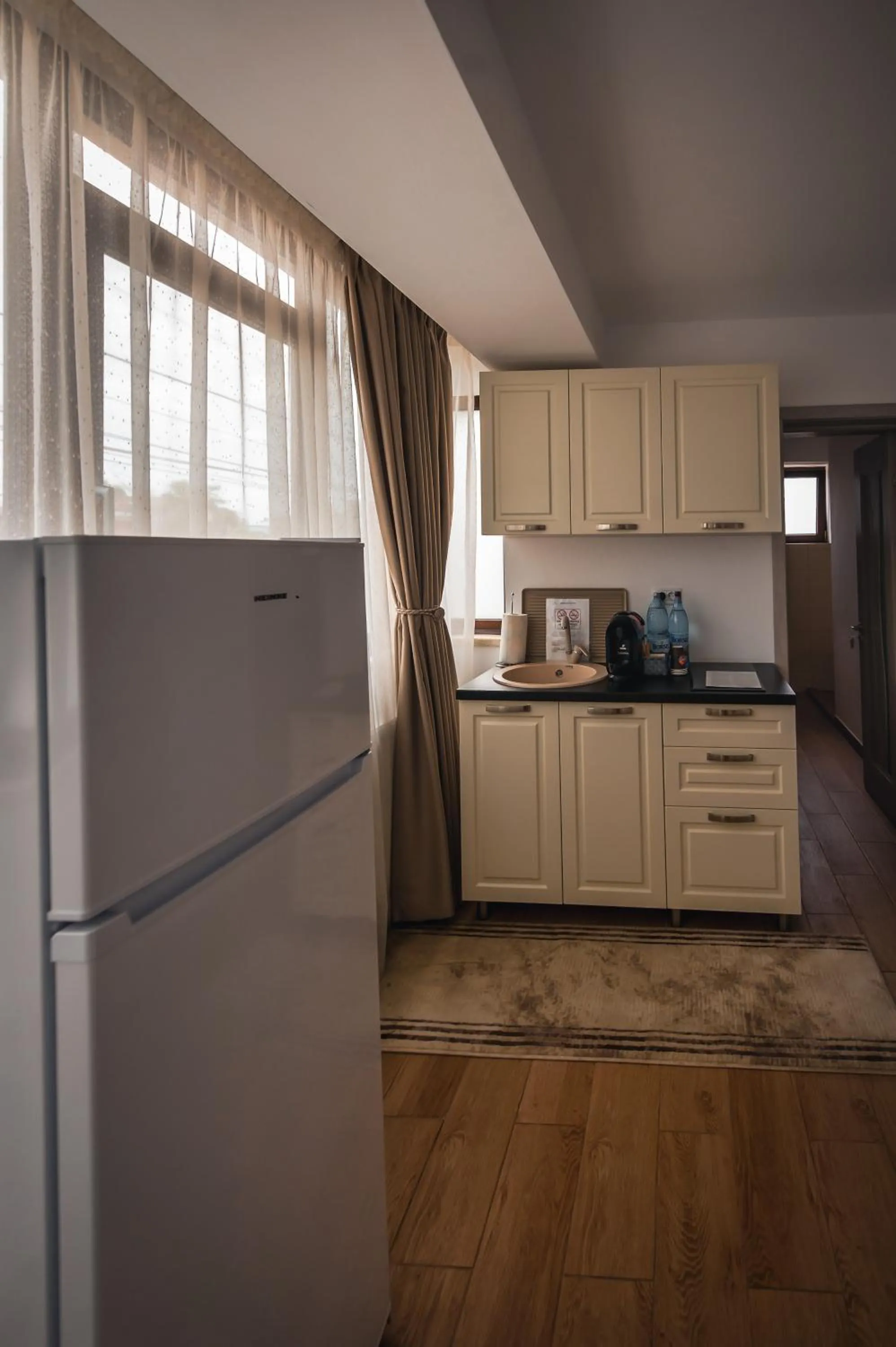 Coffee/tea facilities in AMADA CITY CENTER