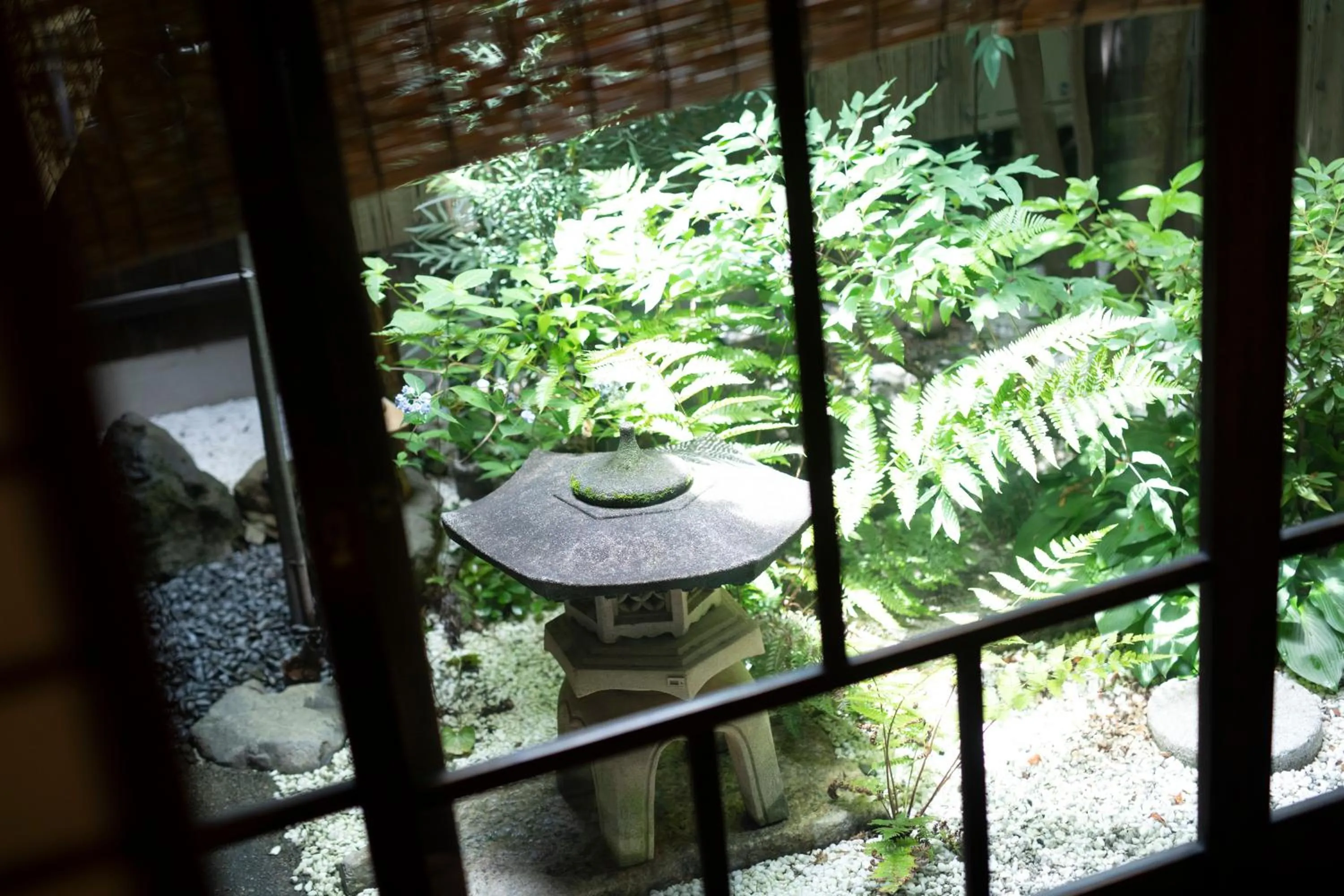 Garden in naokonoza Bettei Umekoji