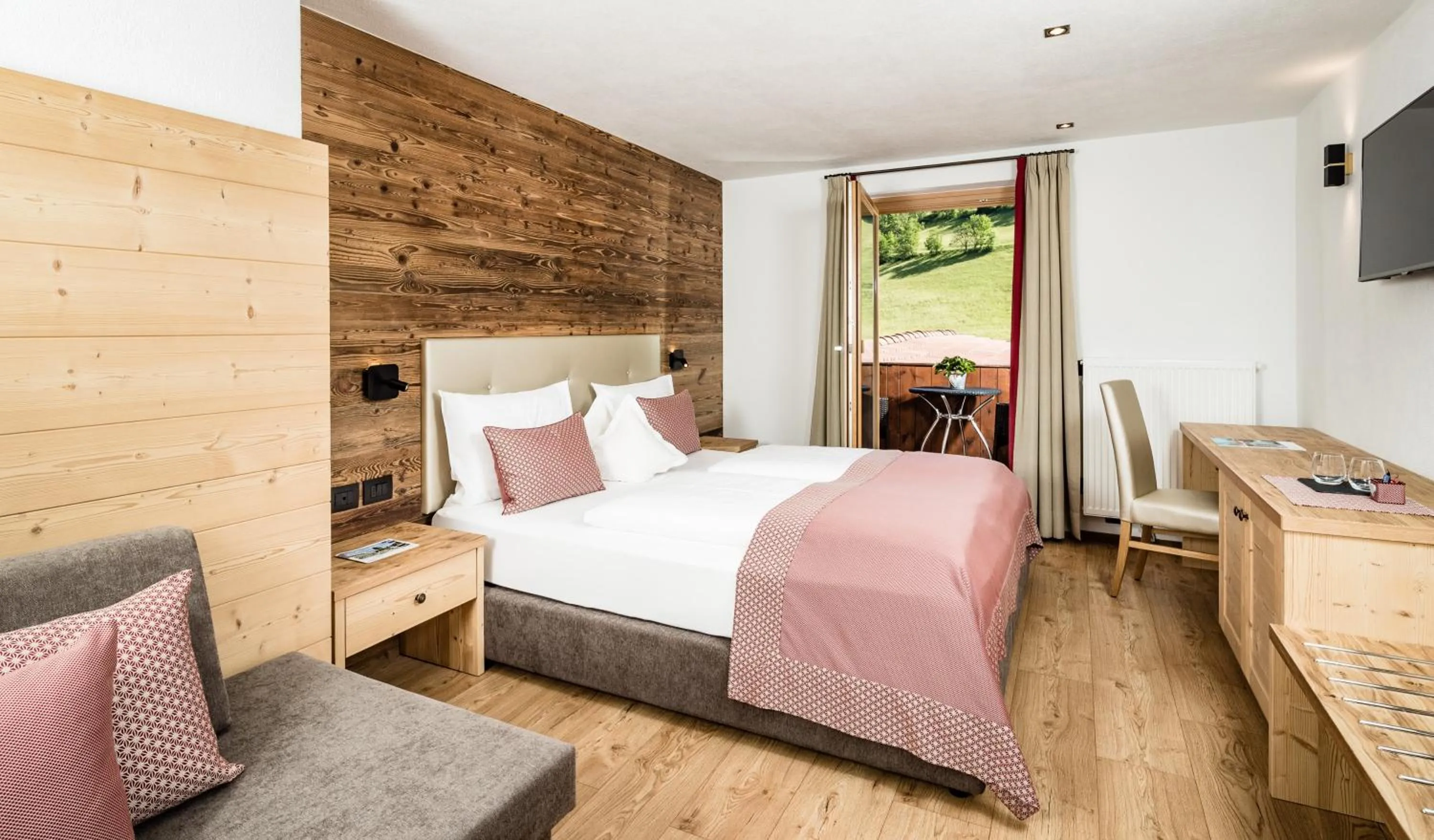 Bed in Almhof Hotel Call