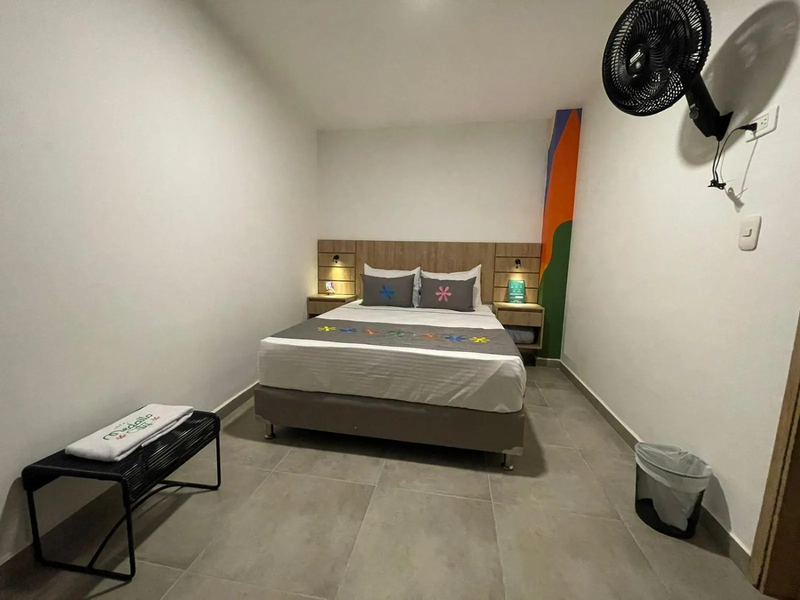 Bed in Hotel Medallo City