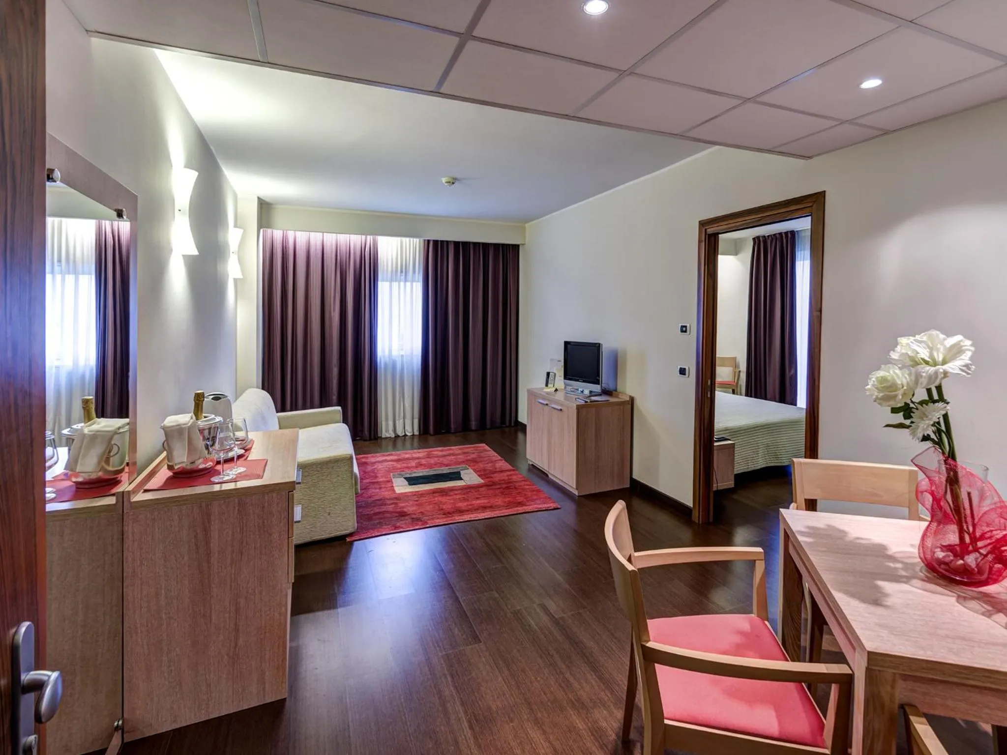 View (from property/room), Bed in Hotel Capital