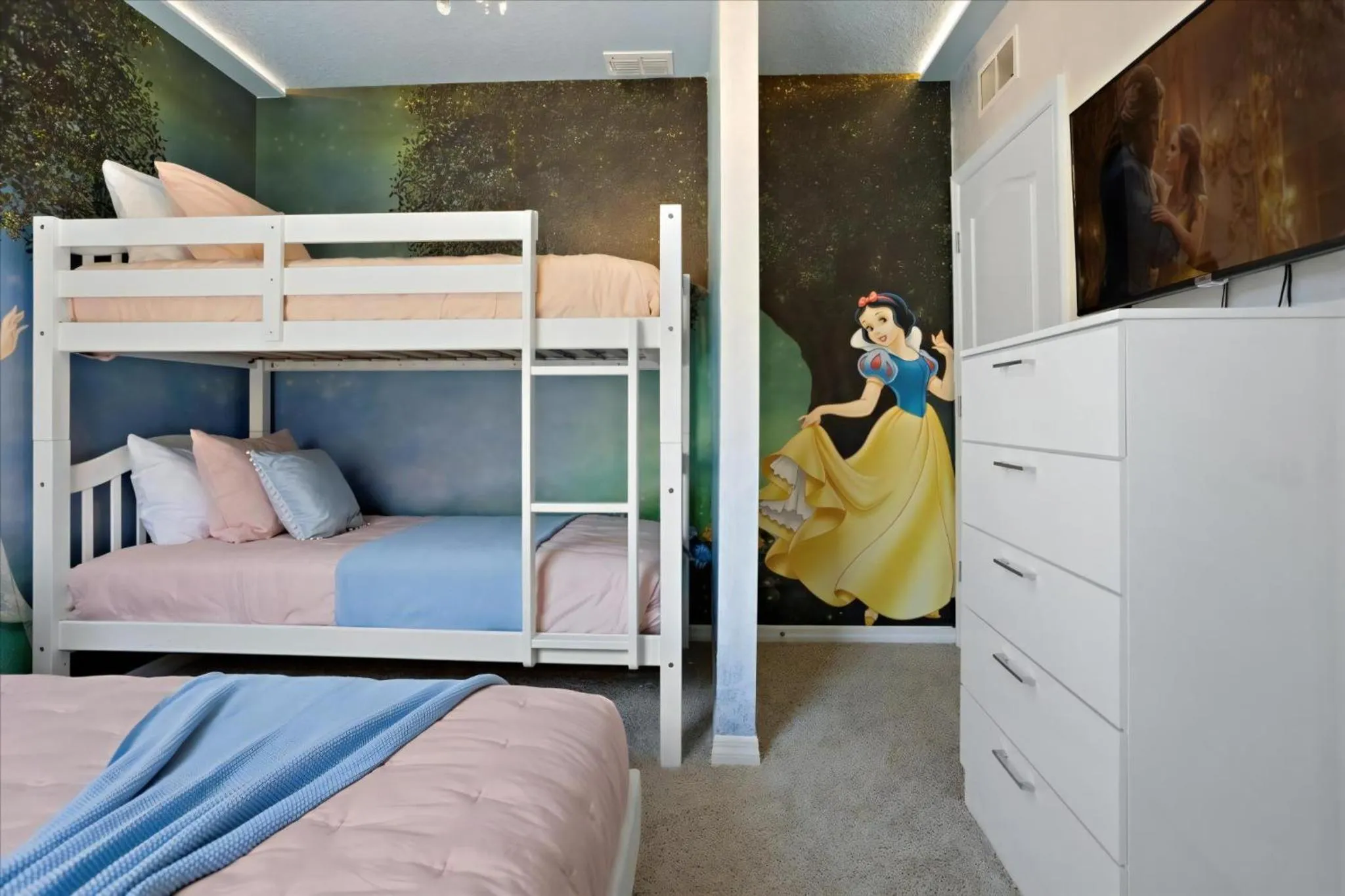 Property building, Bed in 6 Bedrooms 5 Bathrooms Solterra 7623 Ol