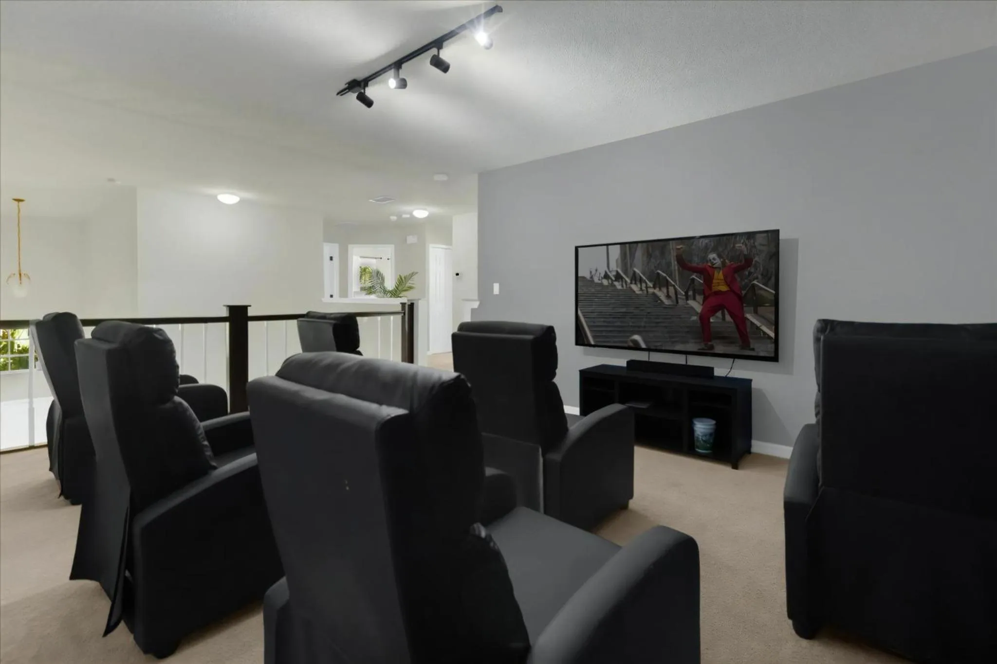 Property building in 4 Bedrooms 3 Bathrooms Veranda Palms 4461 Np