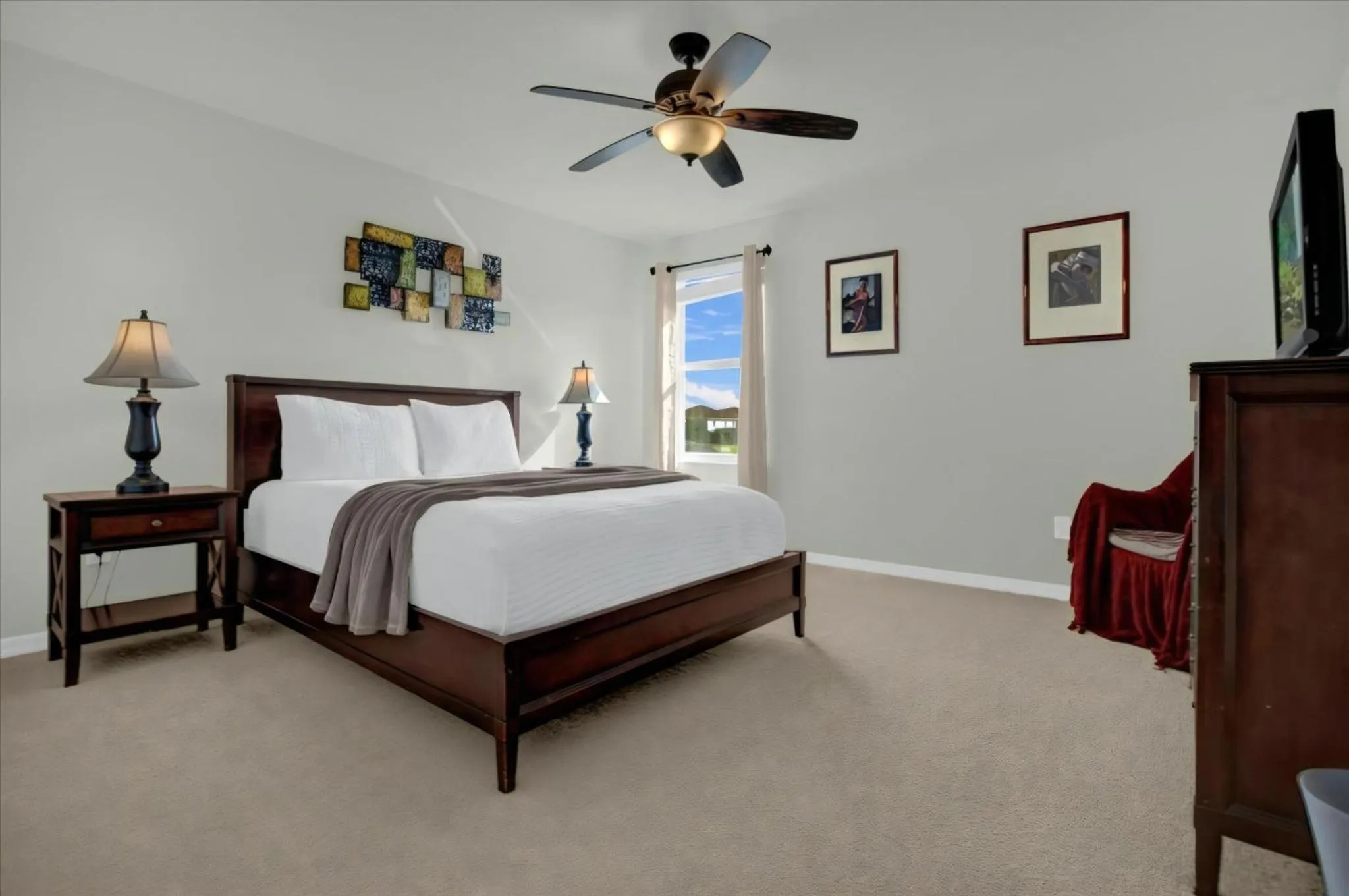 Property building, Bed in 4 Bedrooms 3 Bathrooms Veranda Palms 4461 Np