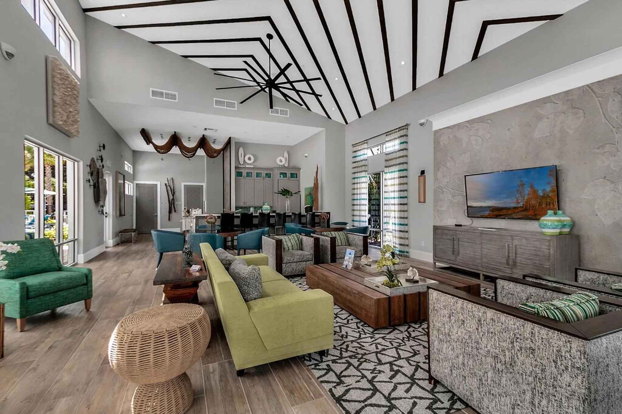 Property building in 4 Bedrooms 3 Bathrooms Veranda Palms 4461 Np