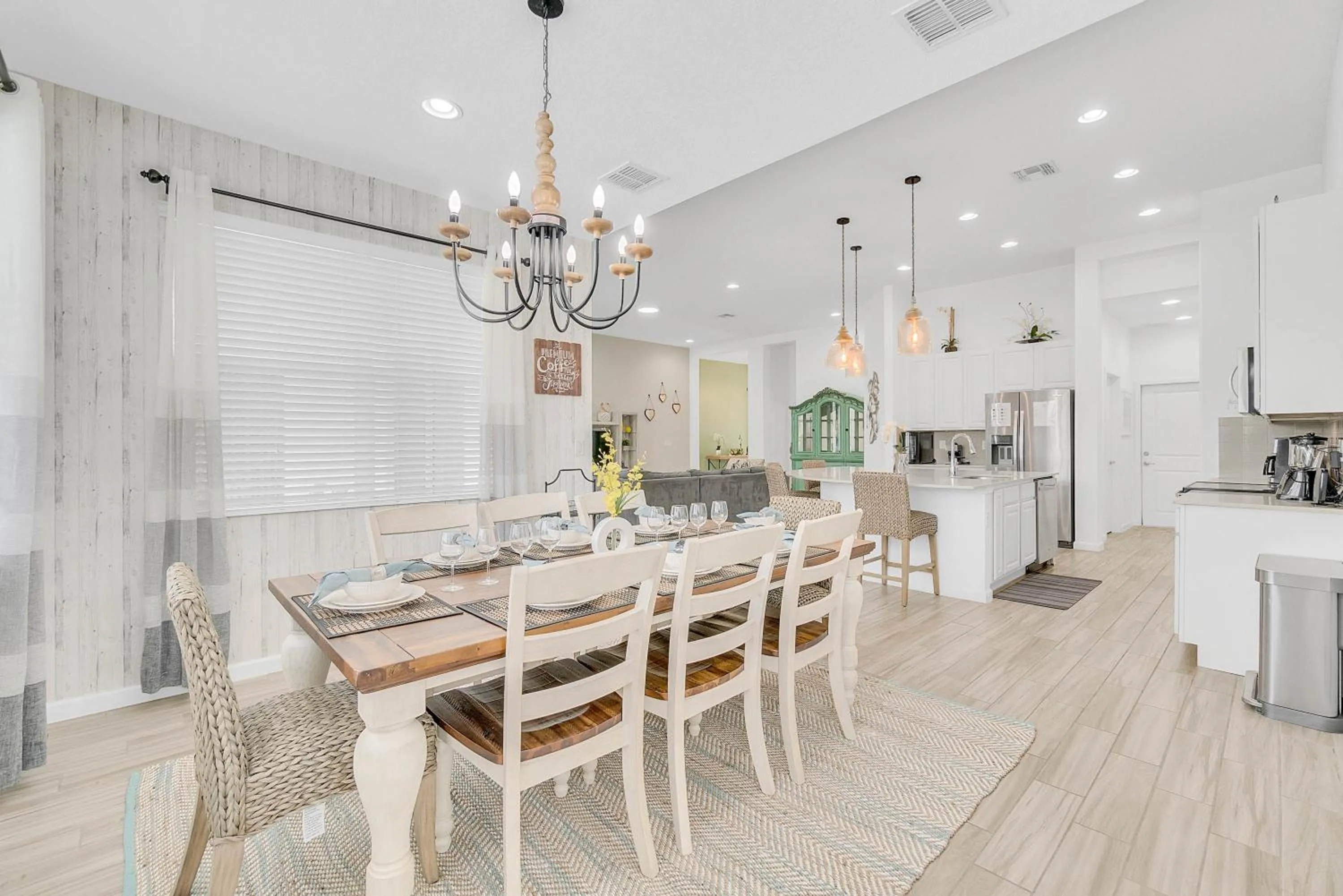 Property building in 5 Bedrooms 5 Bathrooms Sonoma 3891 Oa