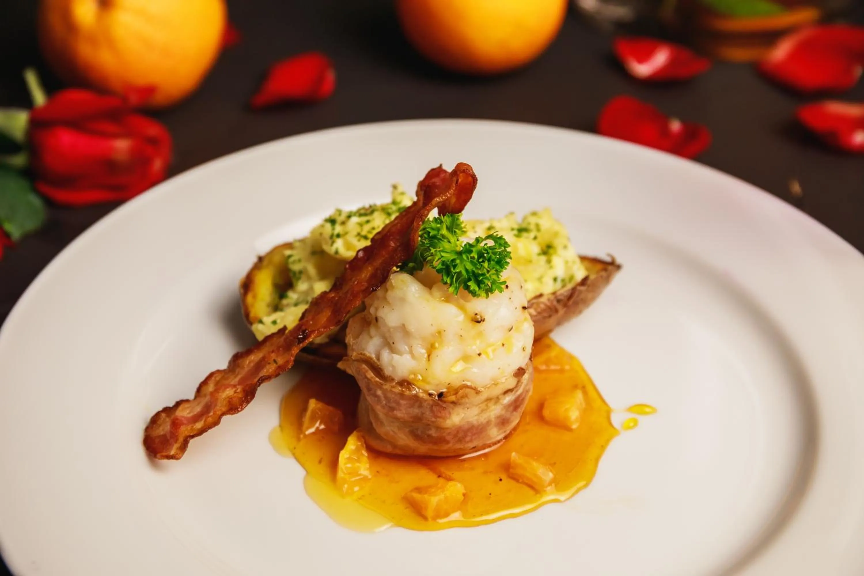 Meals in Pim Pool Villa Nan