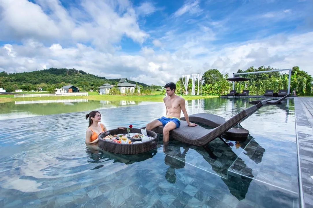 Day in Pim Pool Villa Nan