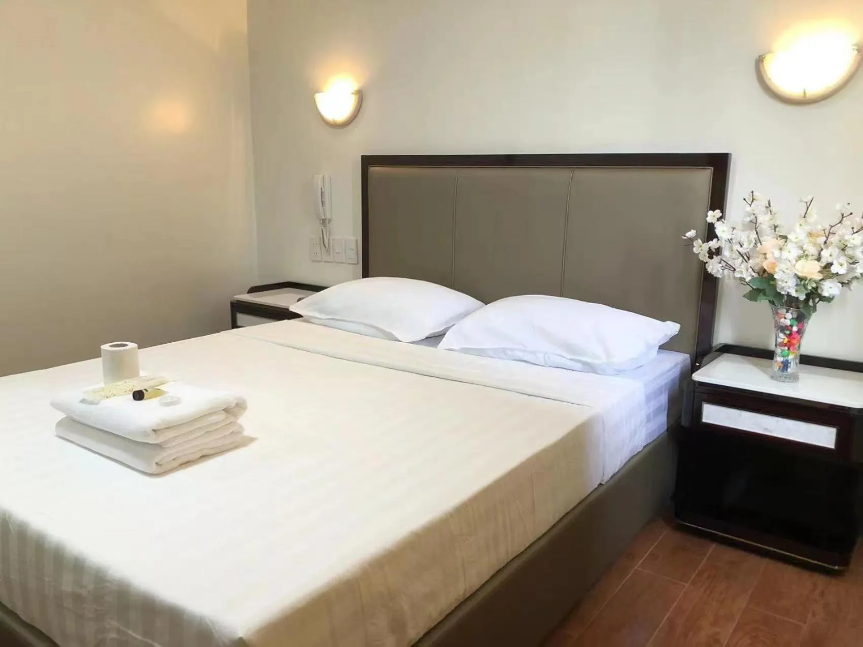 Bed in Meaco Royal Hotel- Aparri
