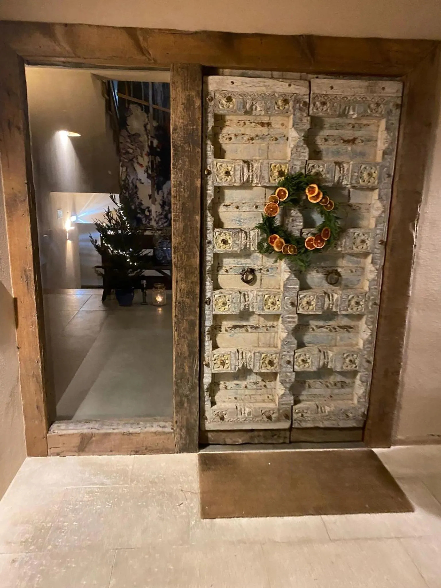 Property building in Azenhas do Mar Valley House