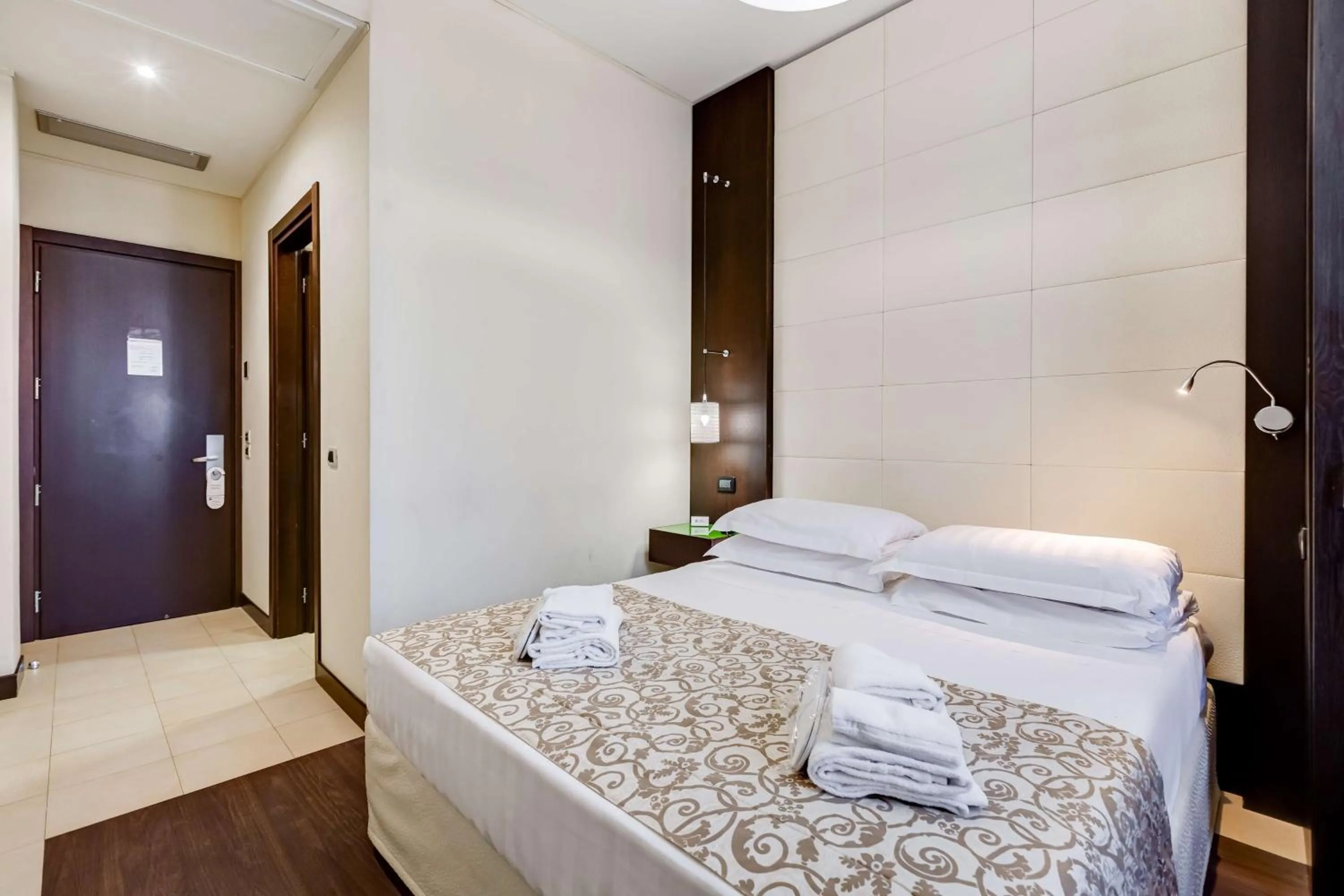 Bedroom, Bed in Best Western Cinemusic Hotel