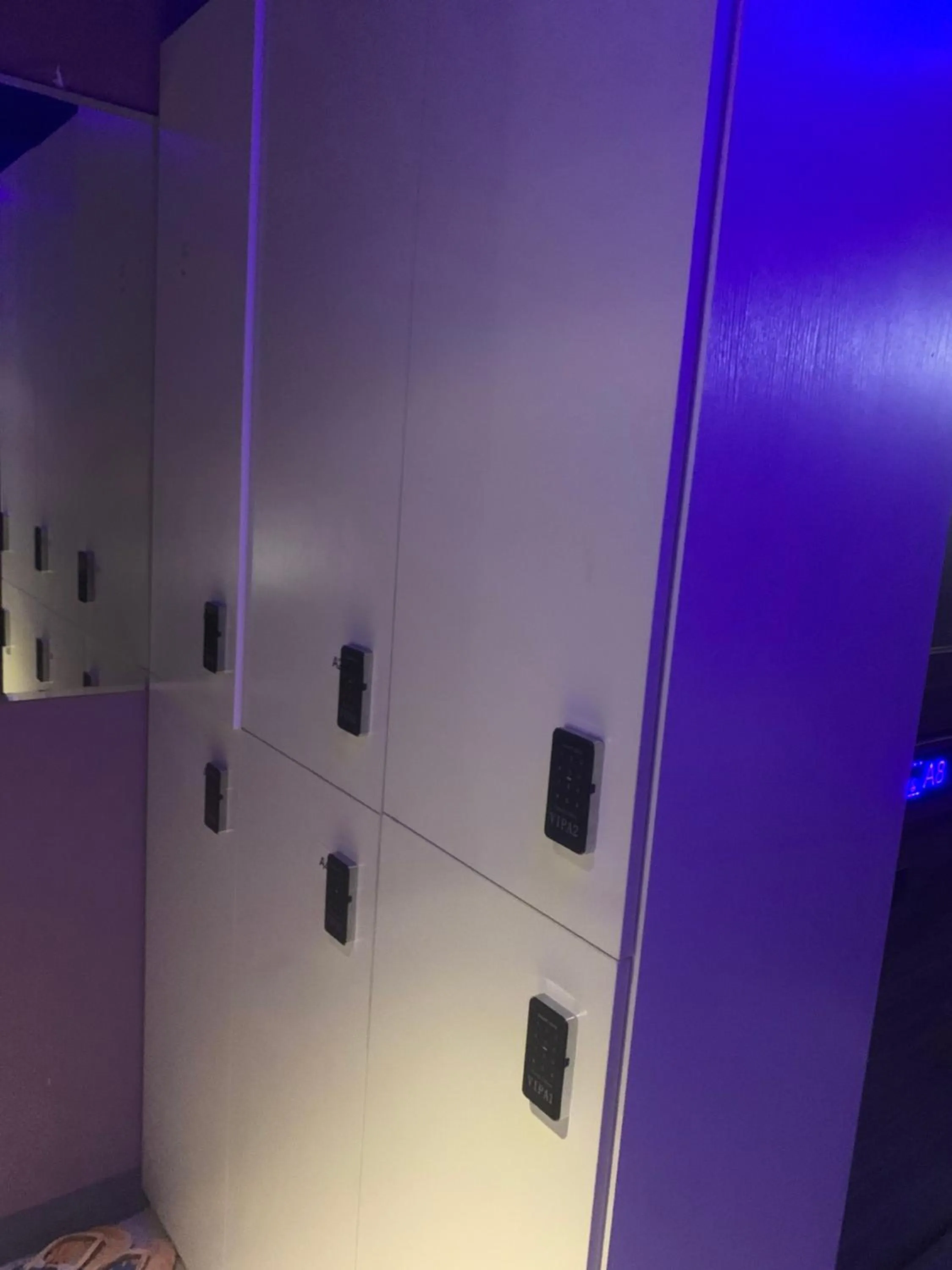 microwave in Sleep Cubee Hostel