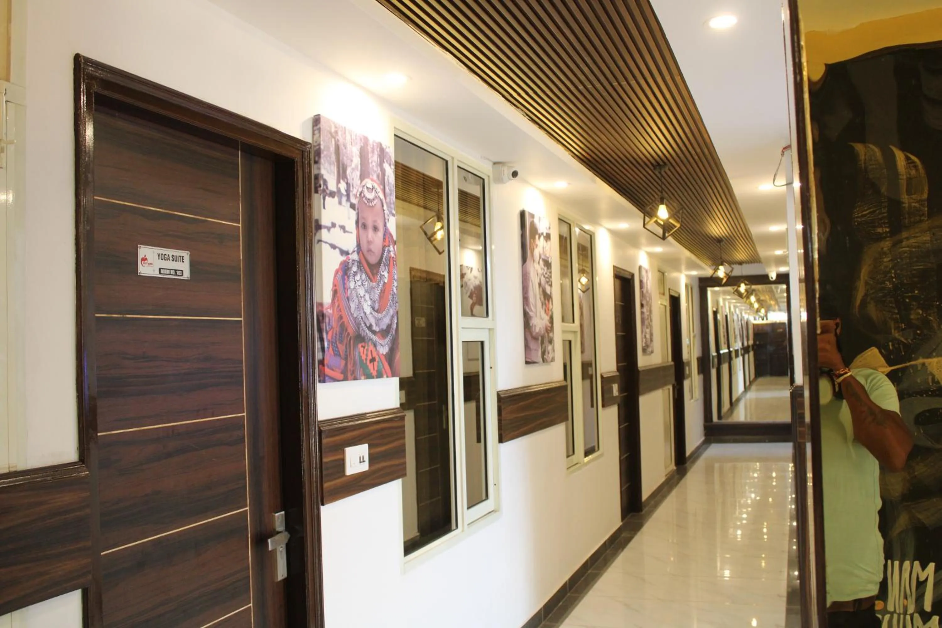 Decorative detail in Hotel Red Apple Near Railway Station Chandigarh