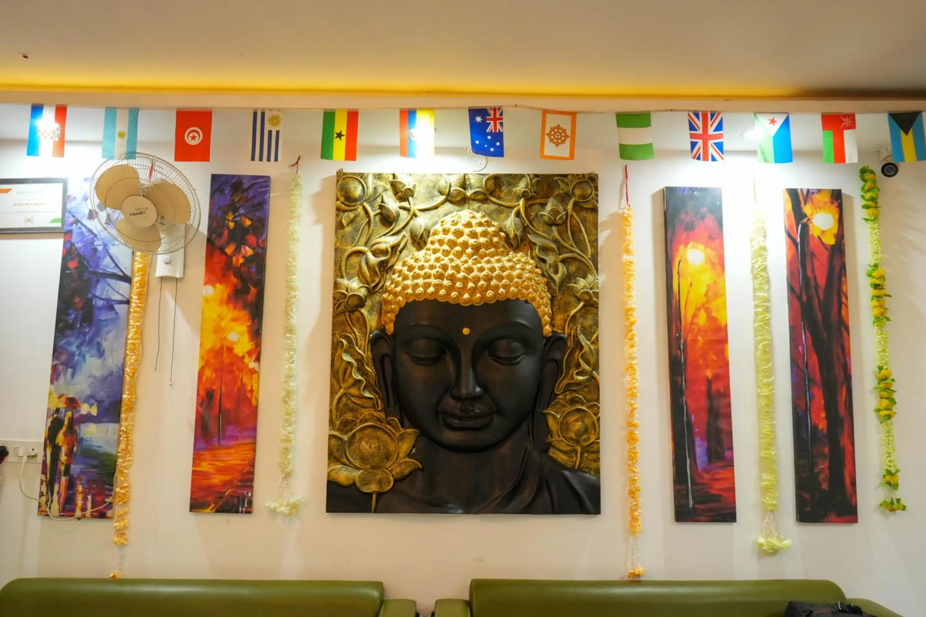 Lobby or reception in Hotel Red Apple Near Railway Station Chandigarh