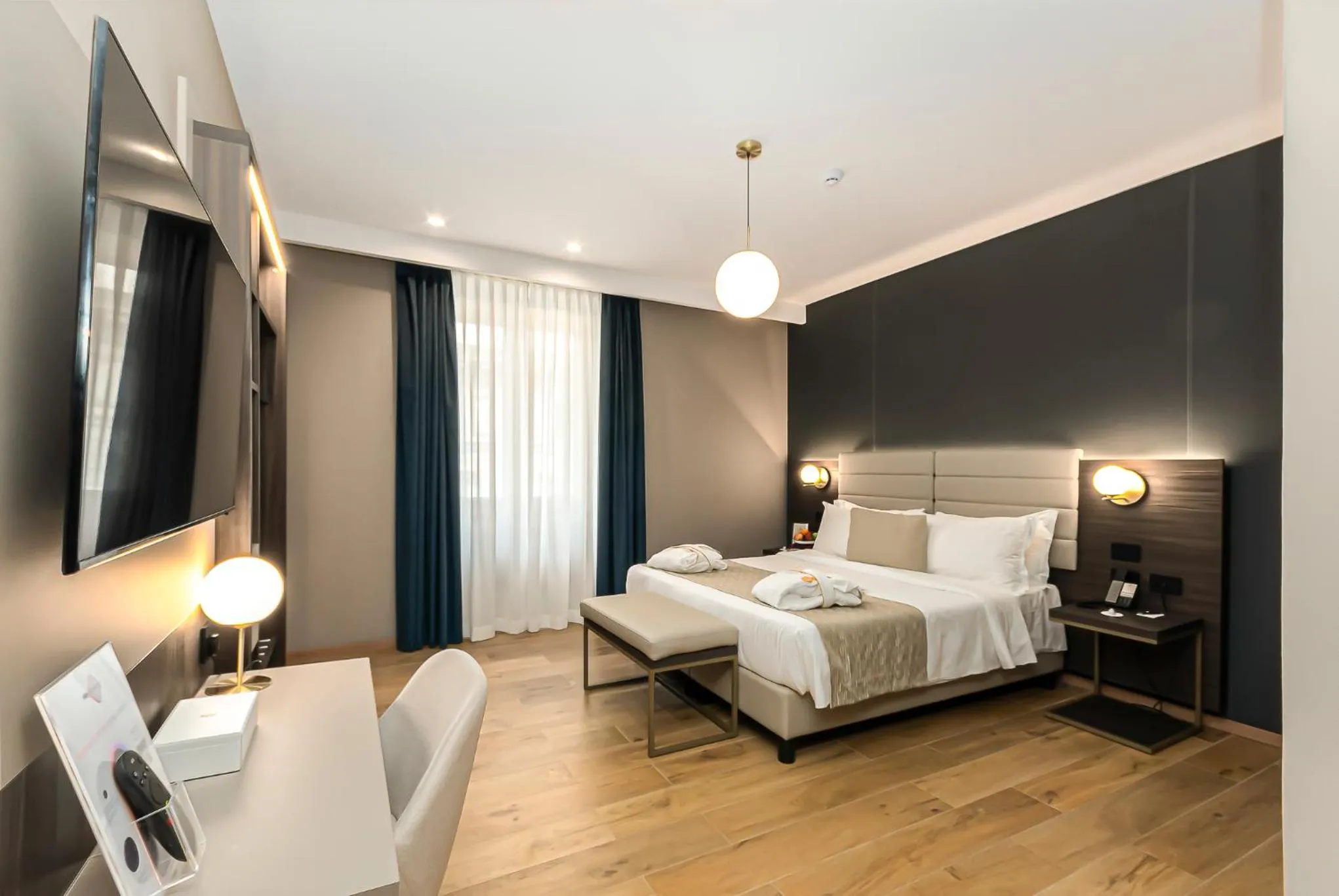 Photo of the whole room, Bed in Hotel San Remo