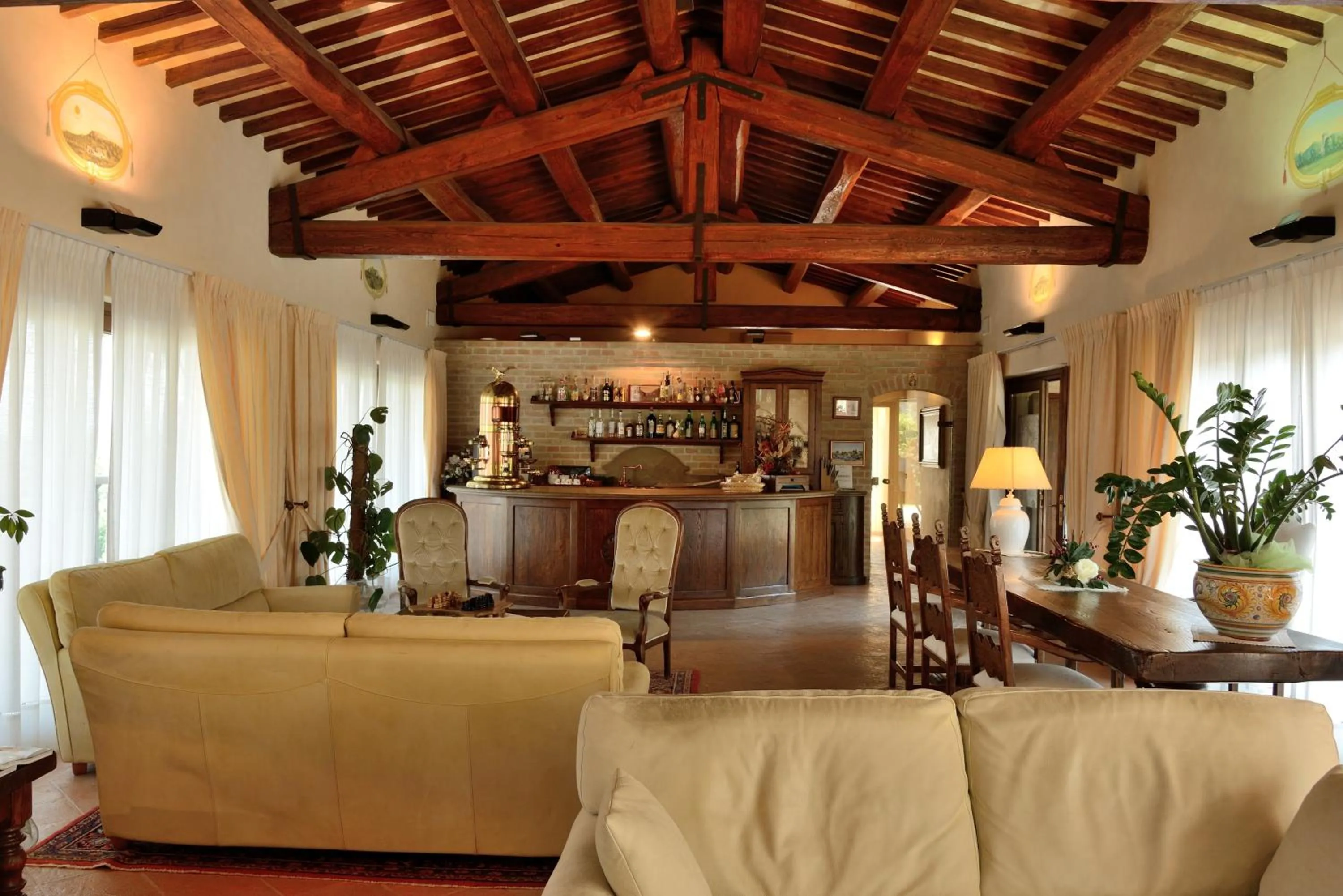 Lobby or reception in Ripa Relais Colle Del Sole