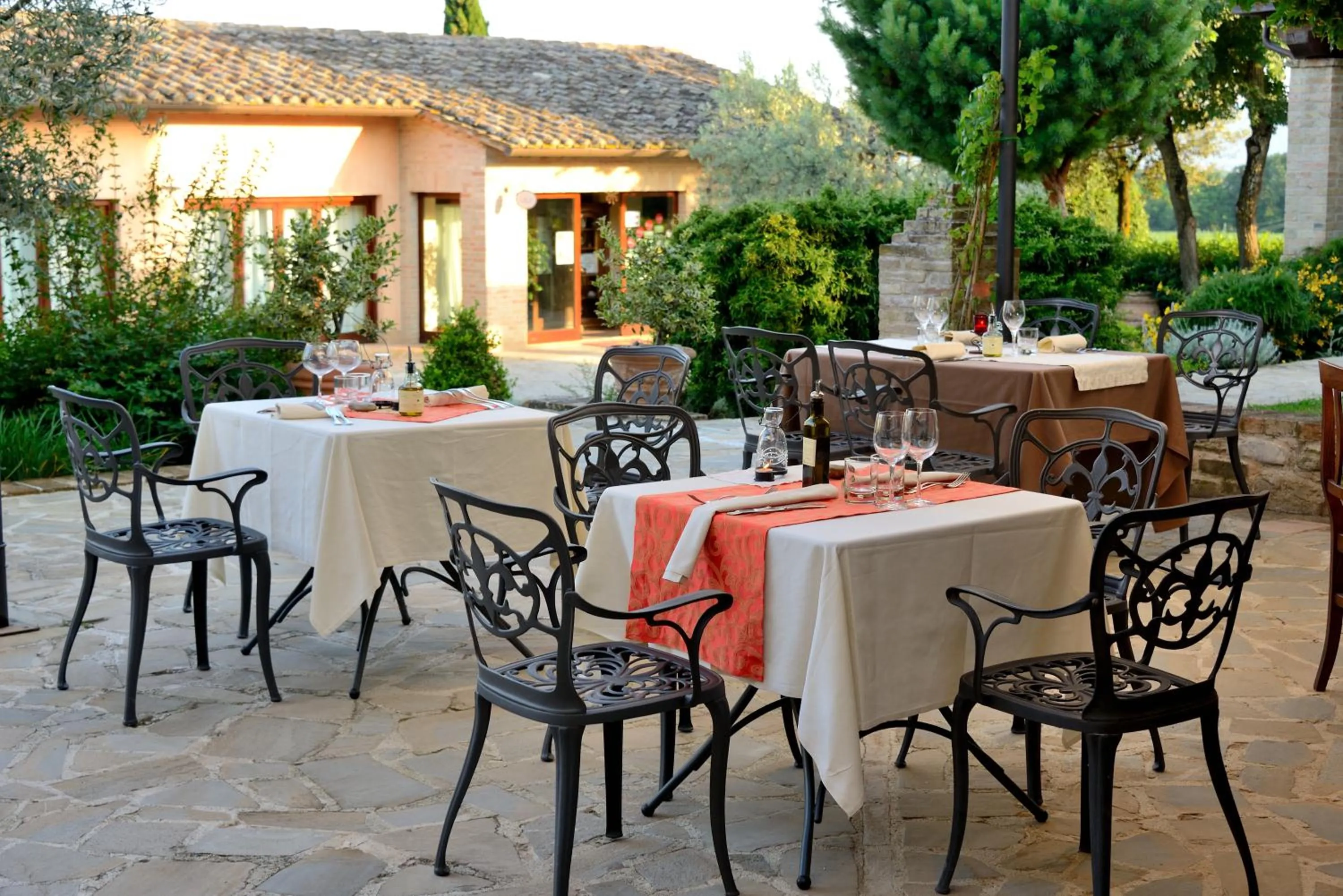 Restaurant/places to eat in Ripa Relais Colle Del Sole