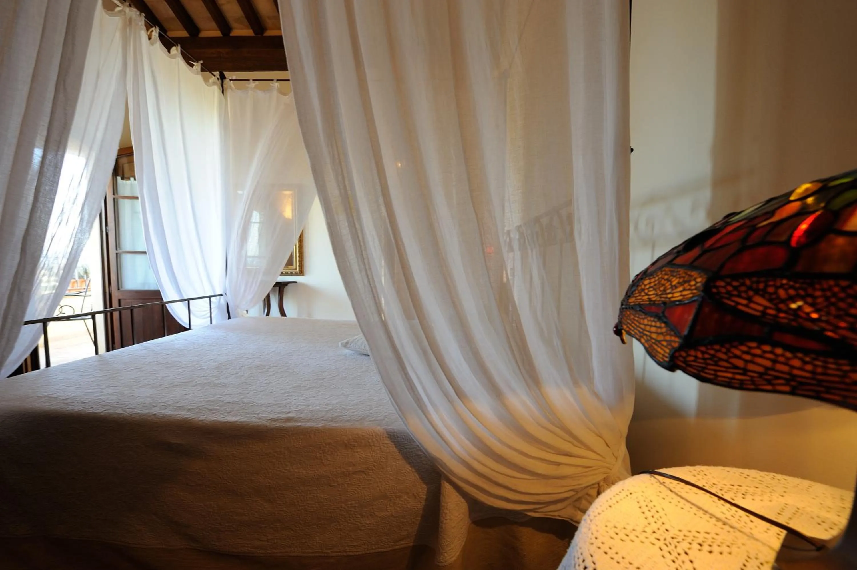 Bed in Ripa Relais Colle Del Sole