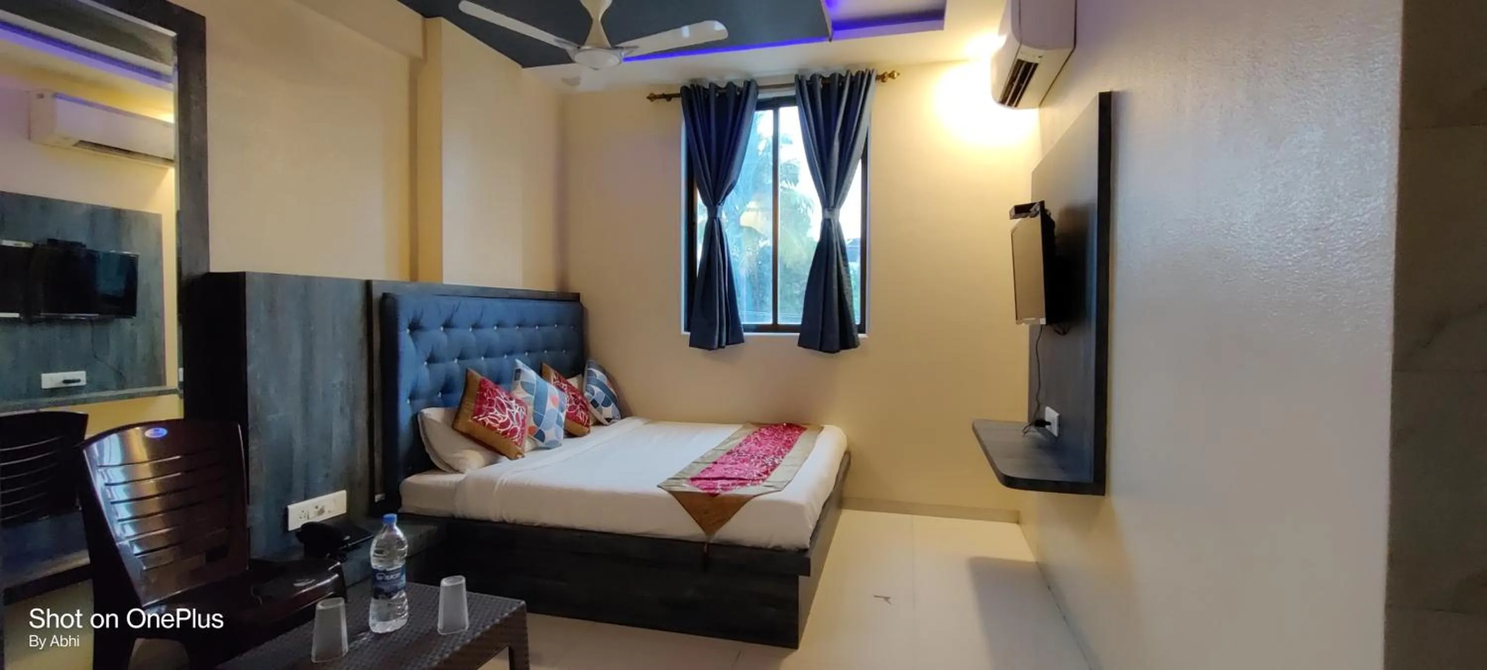 Bed in Hotel Mari Aai Residency